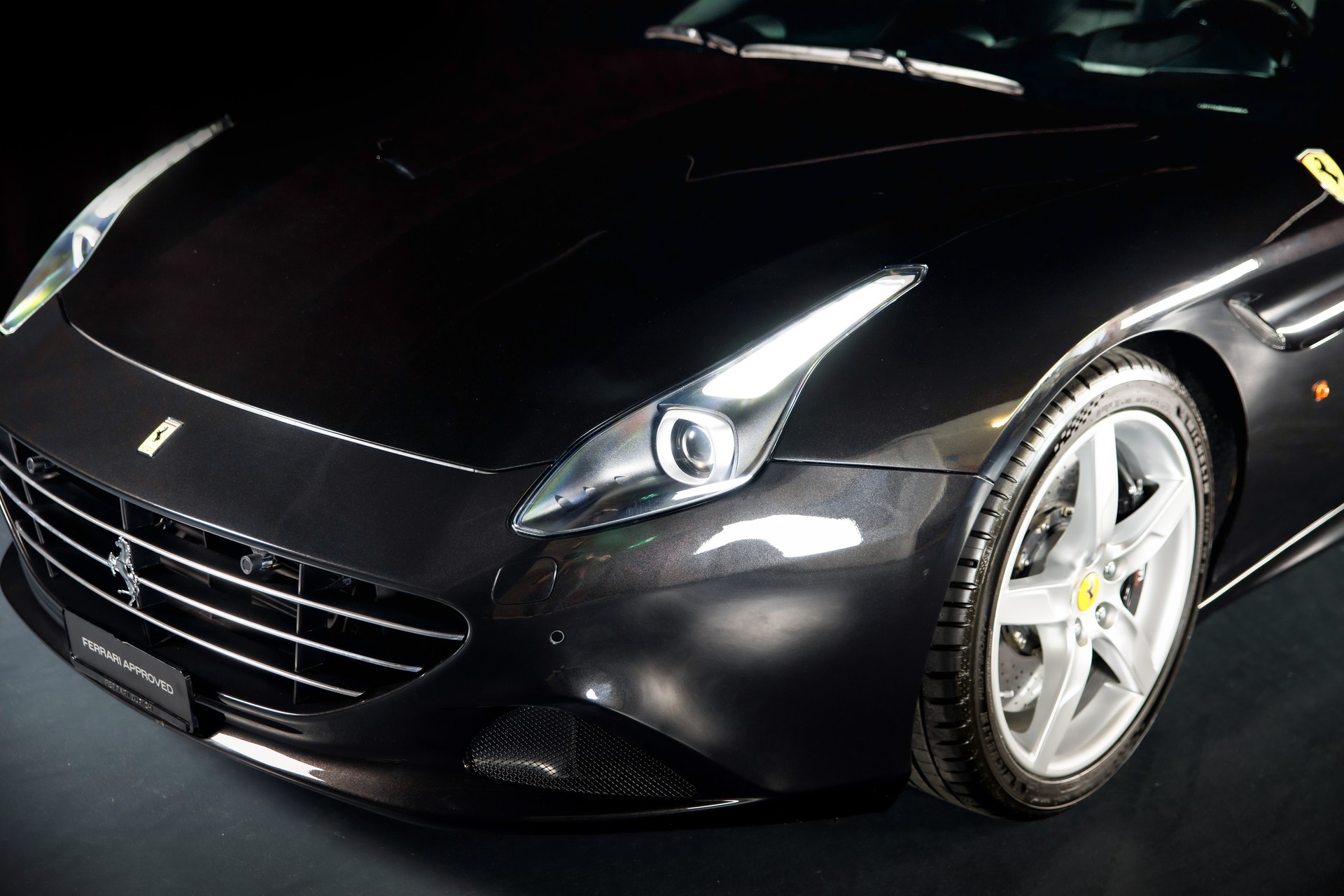 FERRARI California 3.9 V8 T-image-8