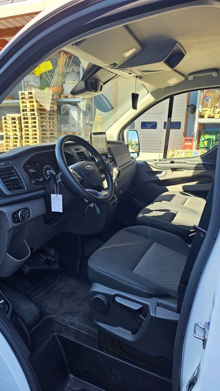 FORD TRANSIT CUSTOM-image-4