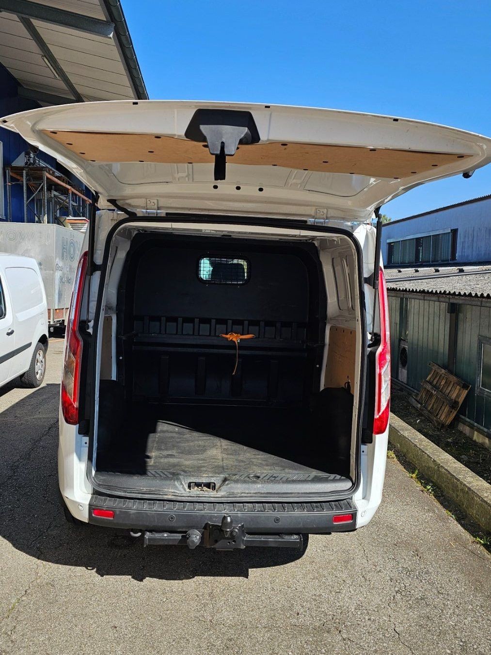 FORD TRANSIT CUSTOM-image-5
