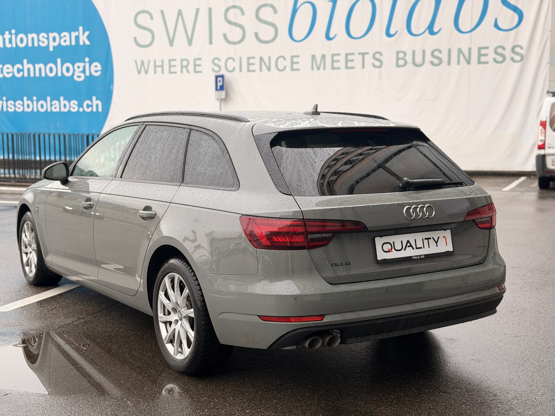 AUDI A4 Avant 2.0 TDI Sport quattro S-tronic-image-4