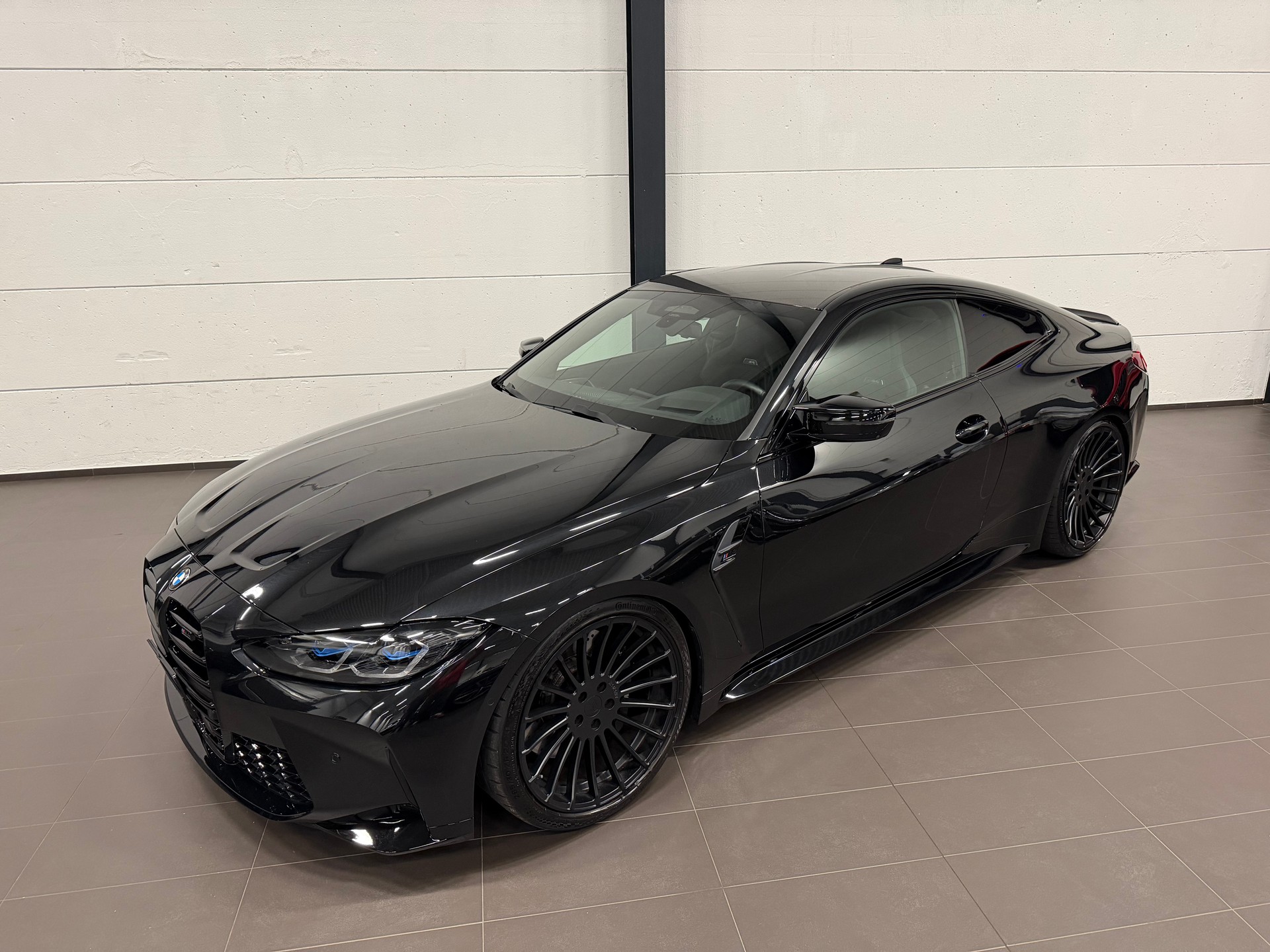 BMW M4 Coupé Competition M xDrive-image-2