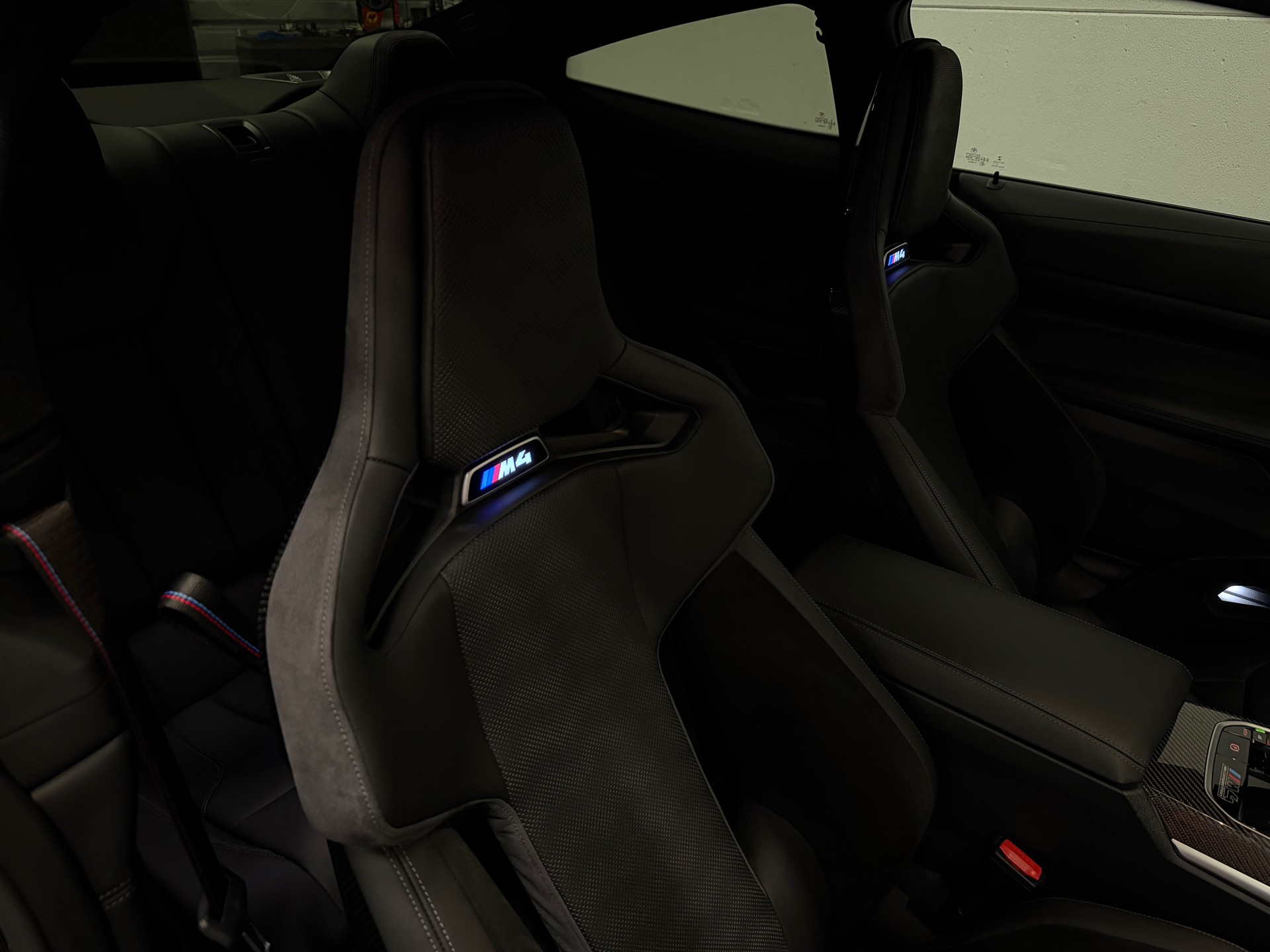 BMW M4 Coupé Competition M xDrive-image-22
