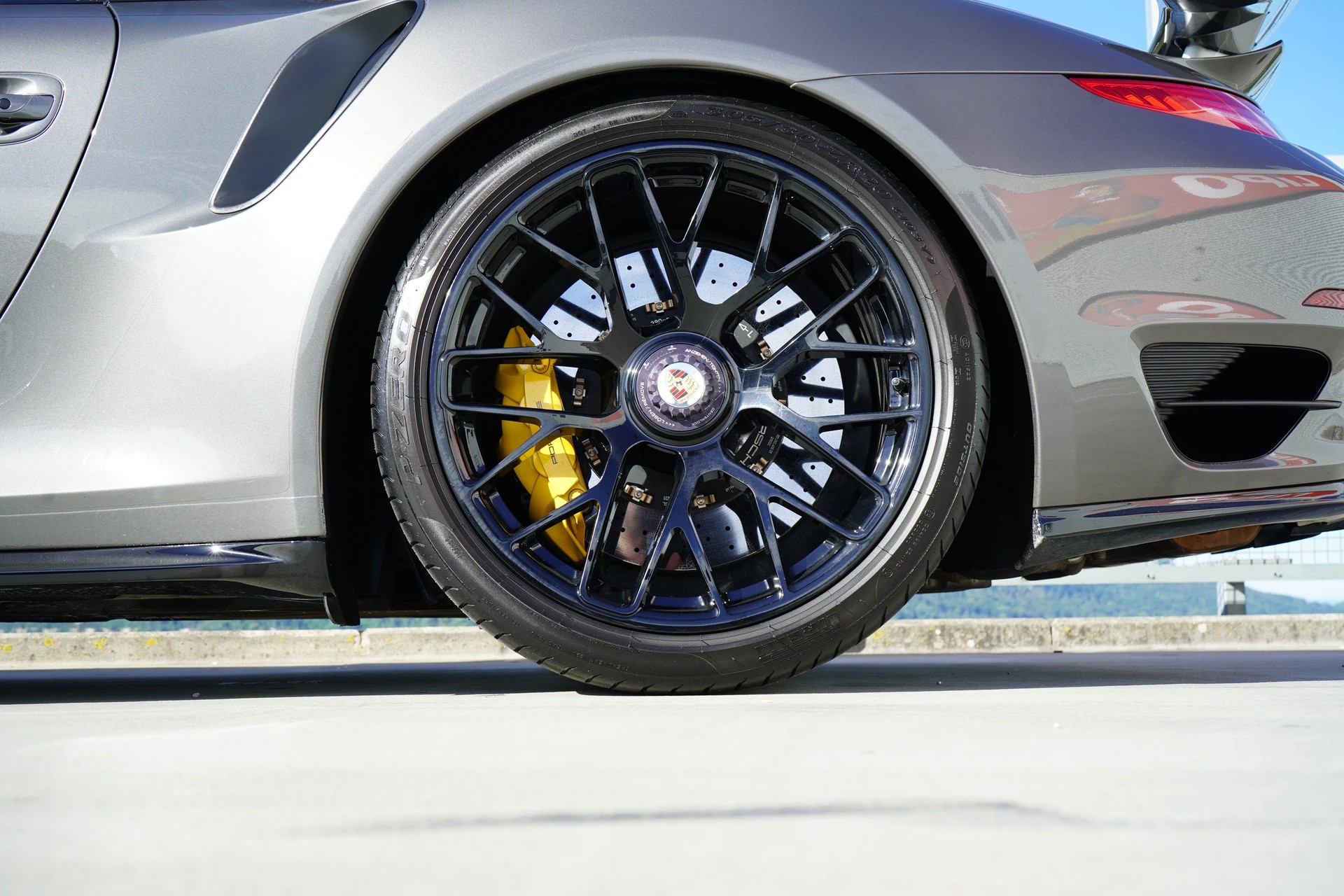 PORSCHE 911 TURBO S PDK BLACK MOSHAMMER l 560 PS-image-20