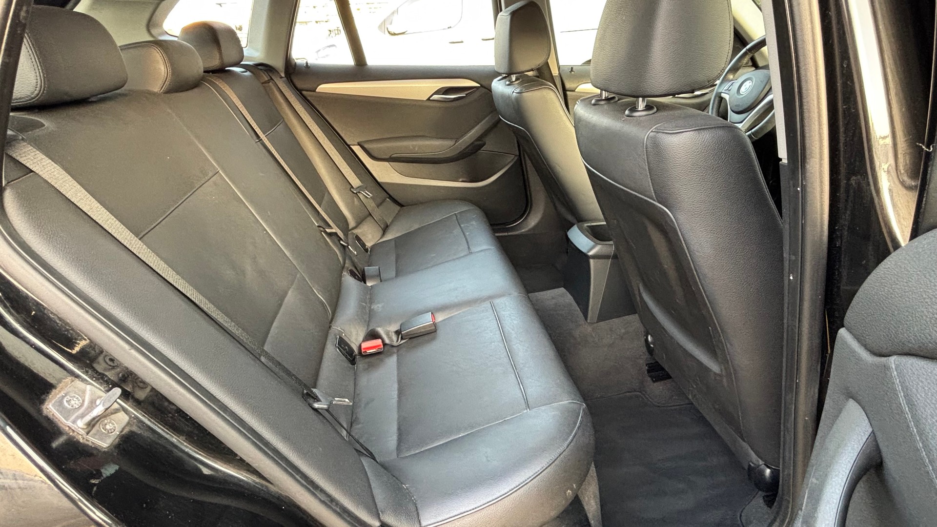 BMW X1 xDrive 18d Sport Line Steptronic-image-9