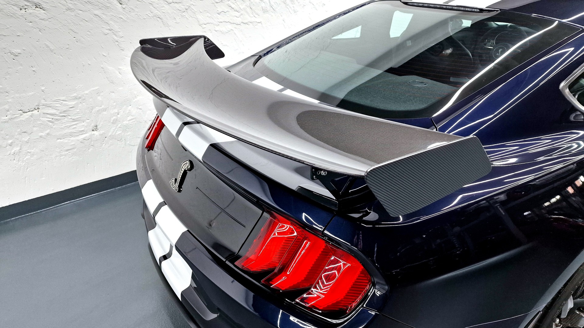 FORD MUSTANG SHELBY GT500 Carbon Fiber Track Pack-image-9
