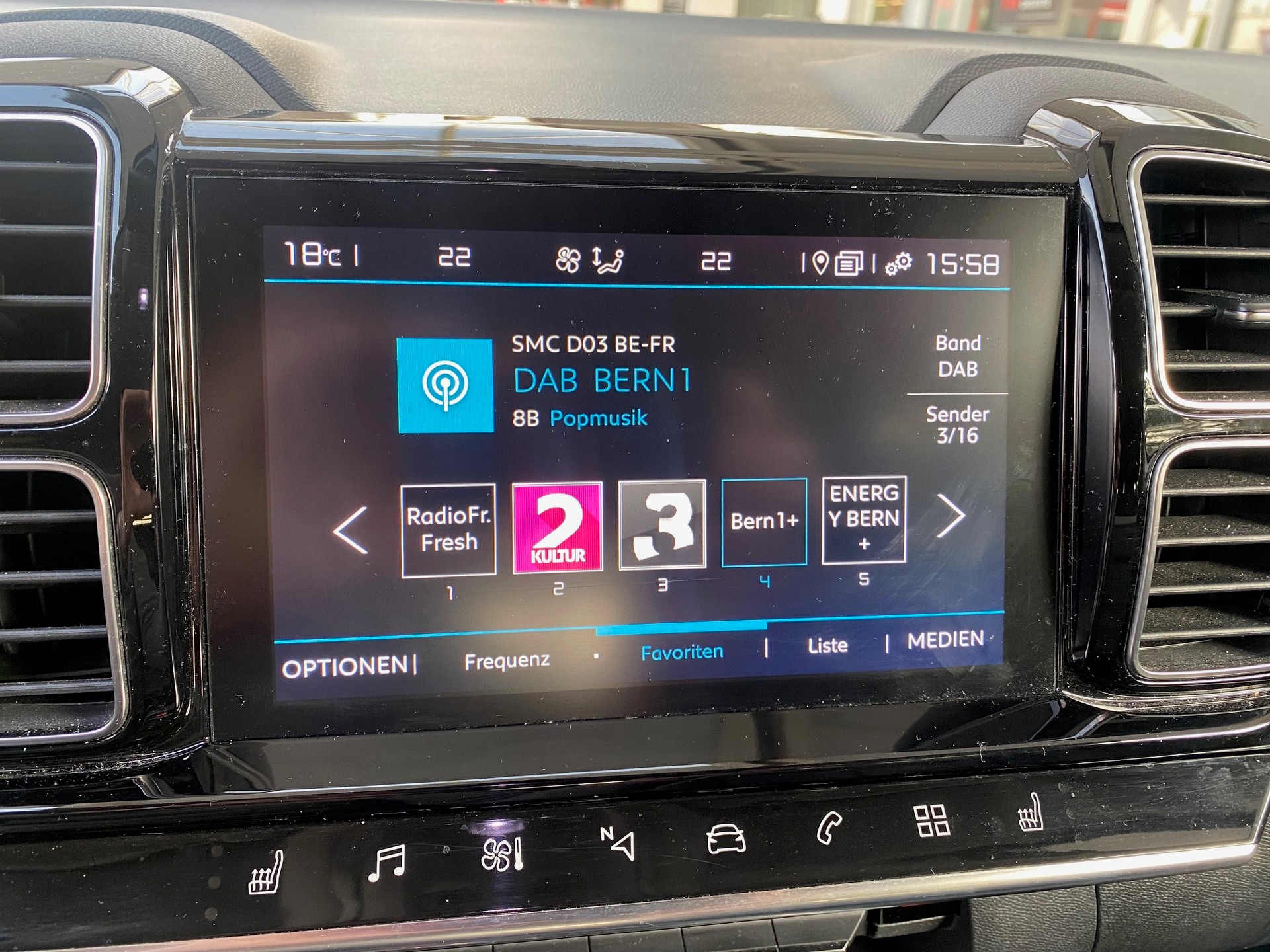 CITROEN C5 Aircross 1.5 BlueHD Feel EAT8-image-8