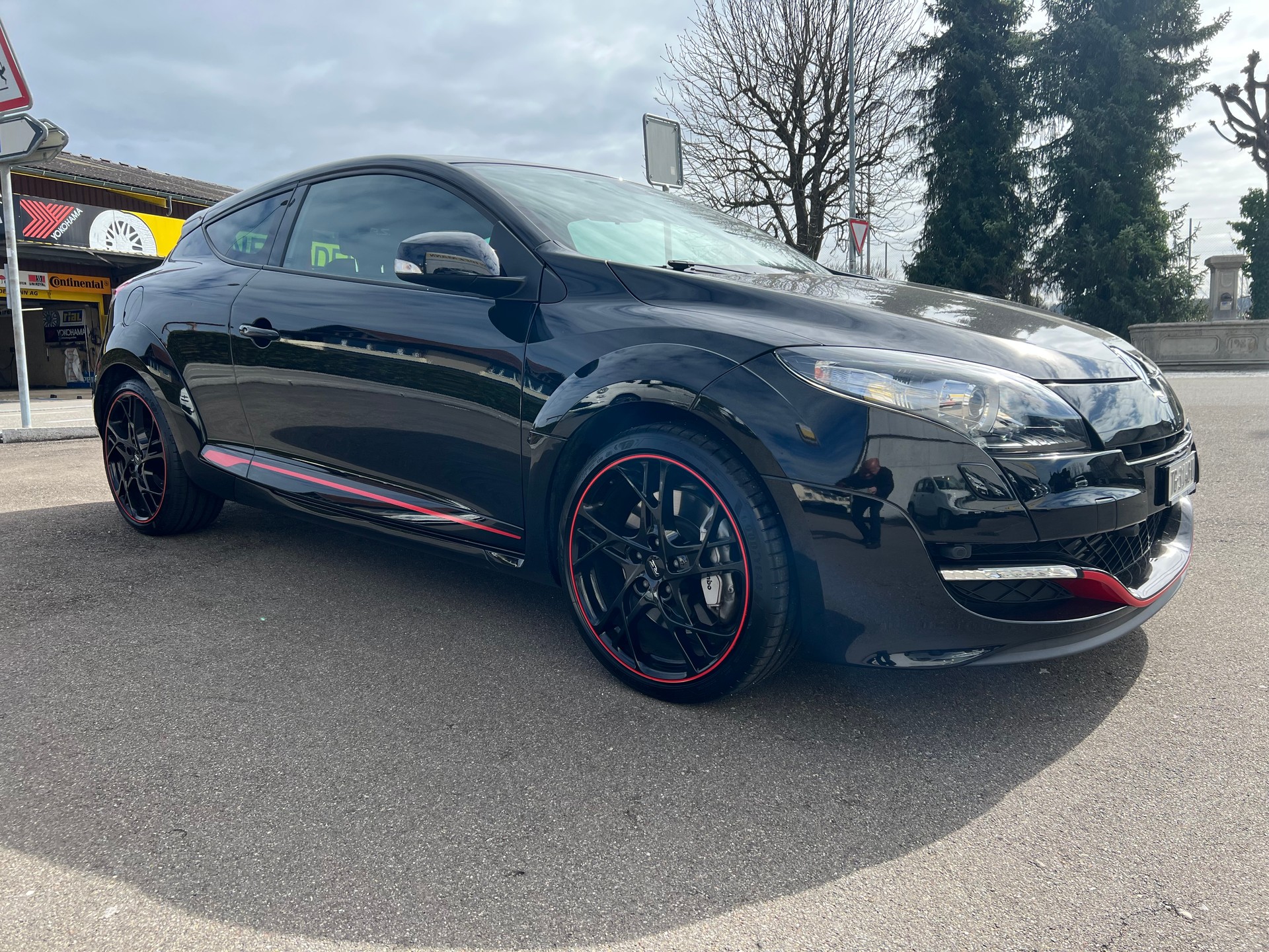 RENAULT Mégane Coupé 2.0 16V Turbo RS-showroom-element-2