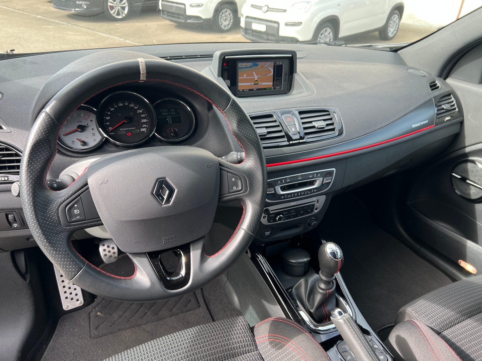 RENAULT Mégane Coupé 2.0 16V Turbo RS-image-16