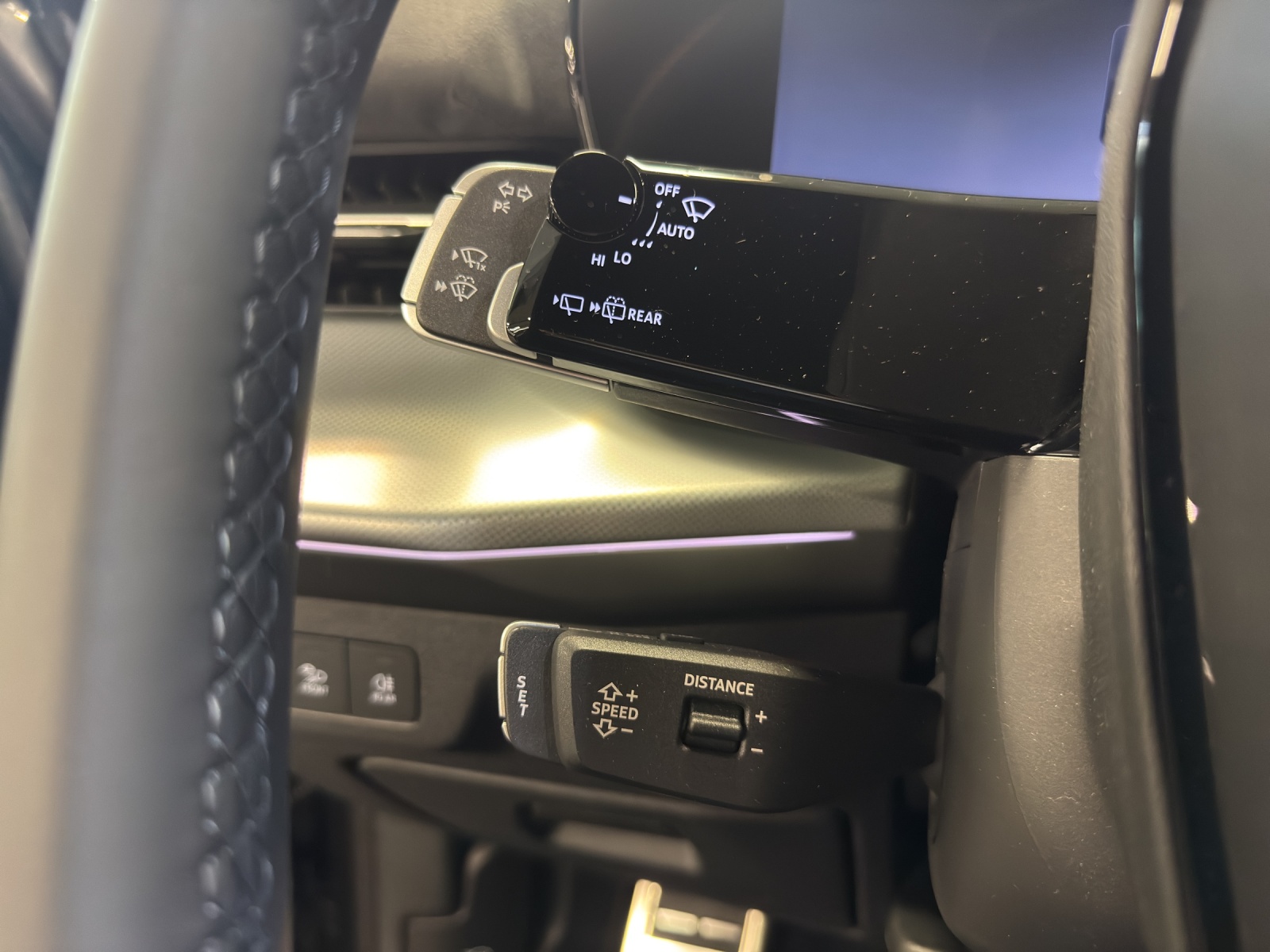 AUDI Q3 SUV 110 kW TFSI S tronic-image-14