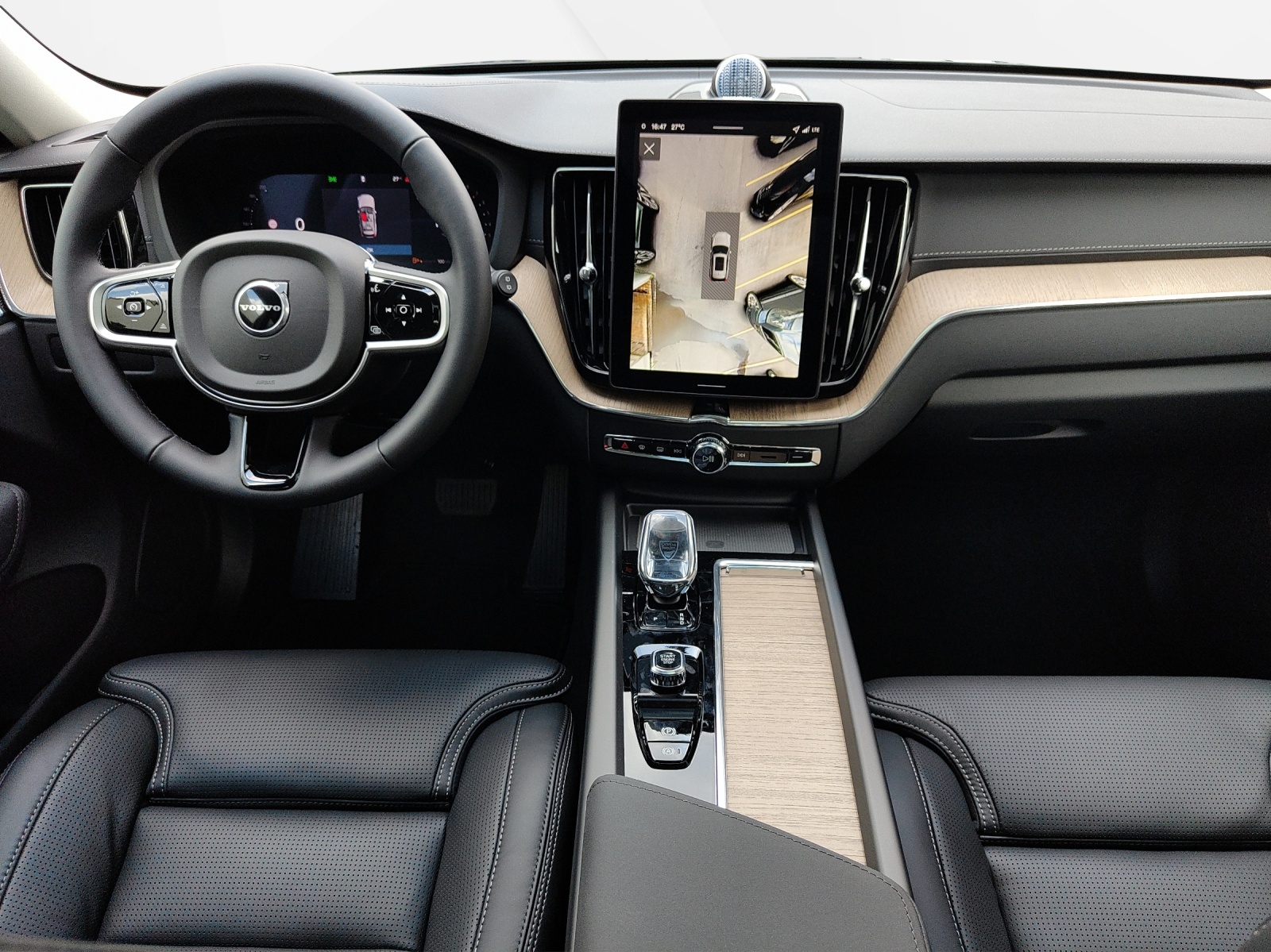 VOLVO XC60 2.0 B5 MH Ultra Dark AWD-image-6