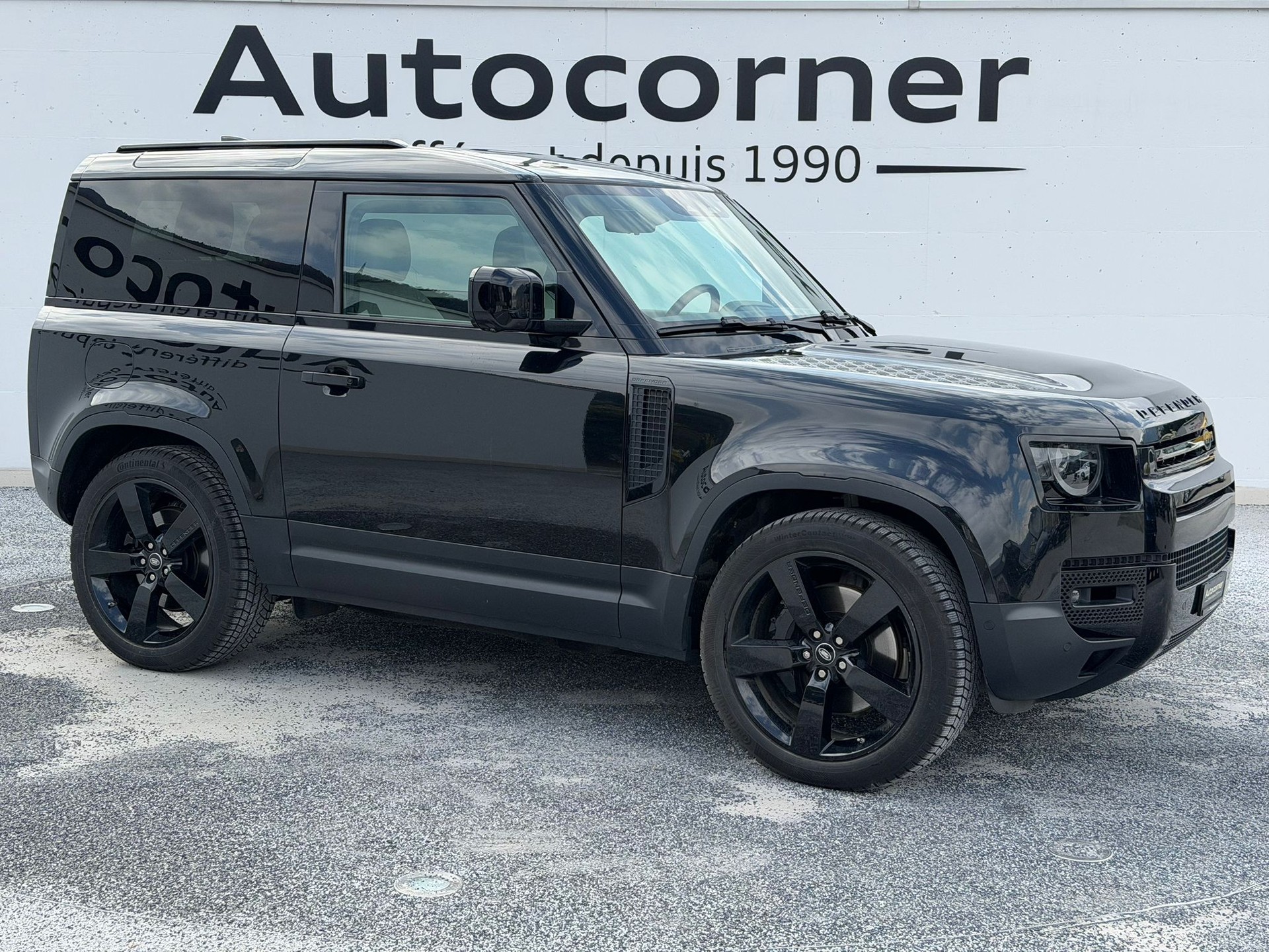 LAND ROVER Defender 90 3.0D I6 250 X-Dynamic HSE AT8-image-3