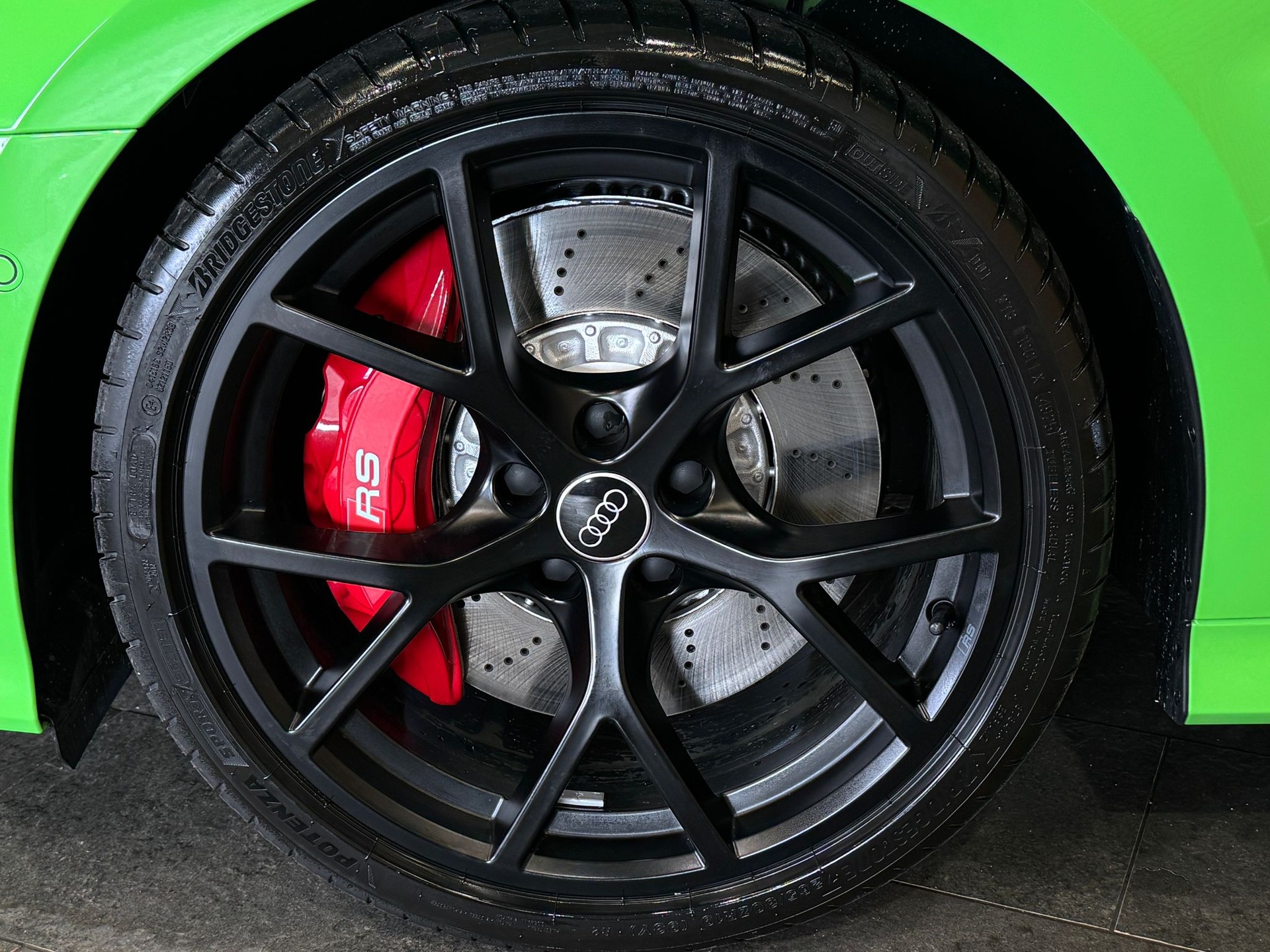 AUDI RS3 Sportback 2.5 TSI competition limited quattro S-tronic *Verde Kyalami*-image-6