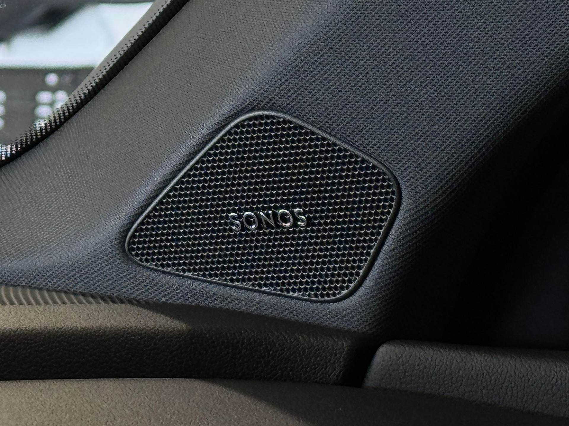 AUDI RS3 Sportback 2.5 TSI competition limited quattro S-tronic *Verde Kyalami*-image-23