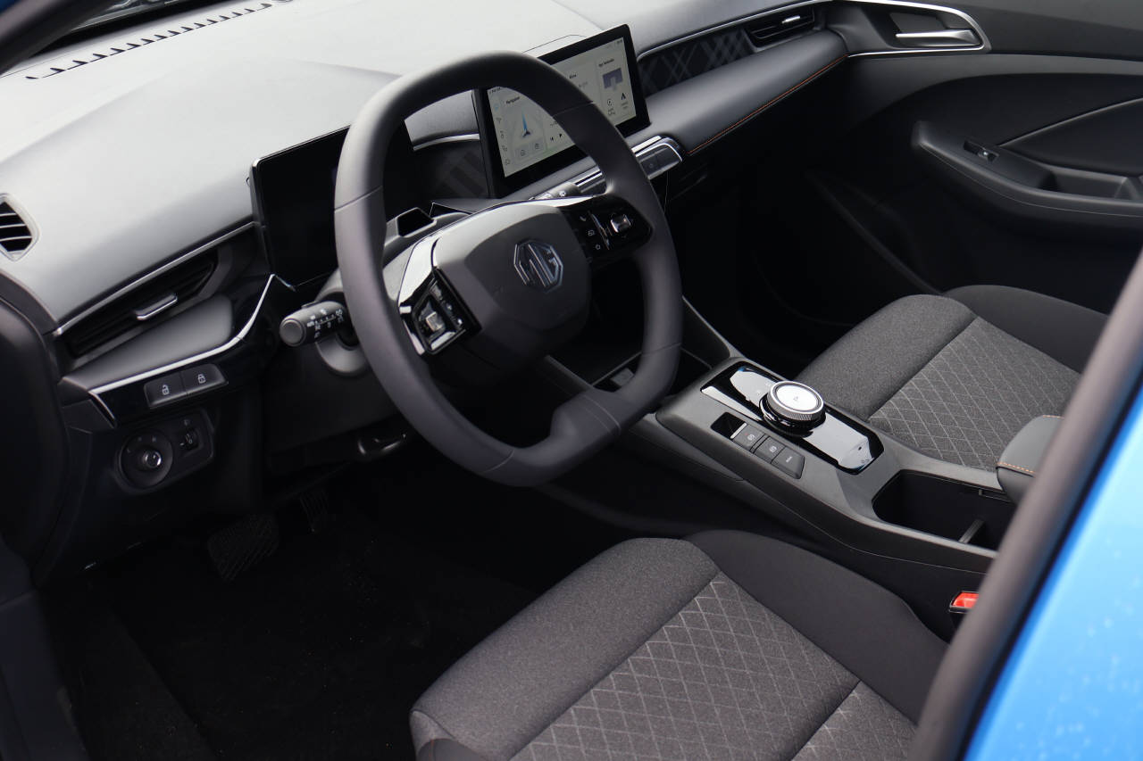MG 3 1.5 Hybrid Standard-image-9