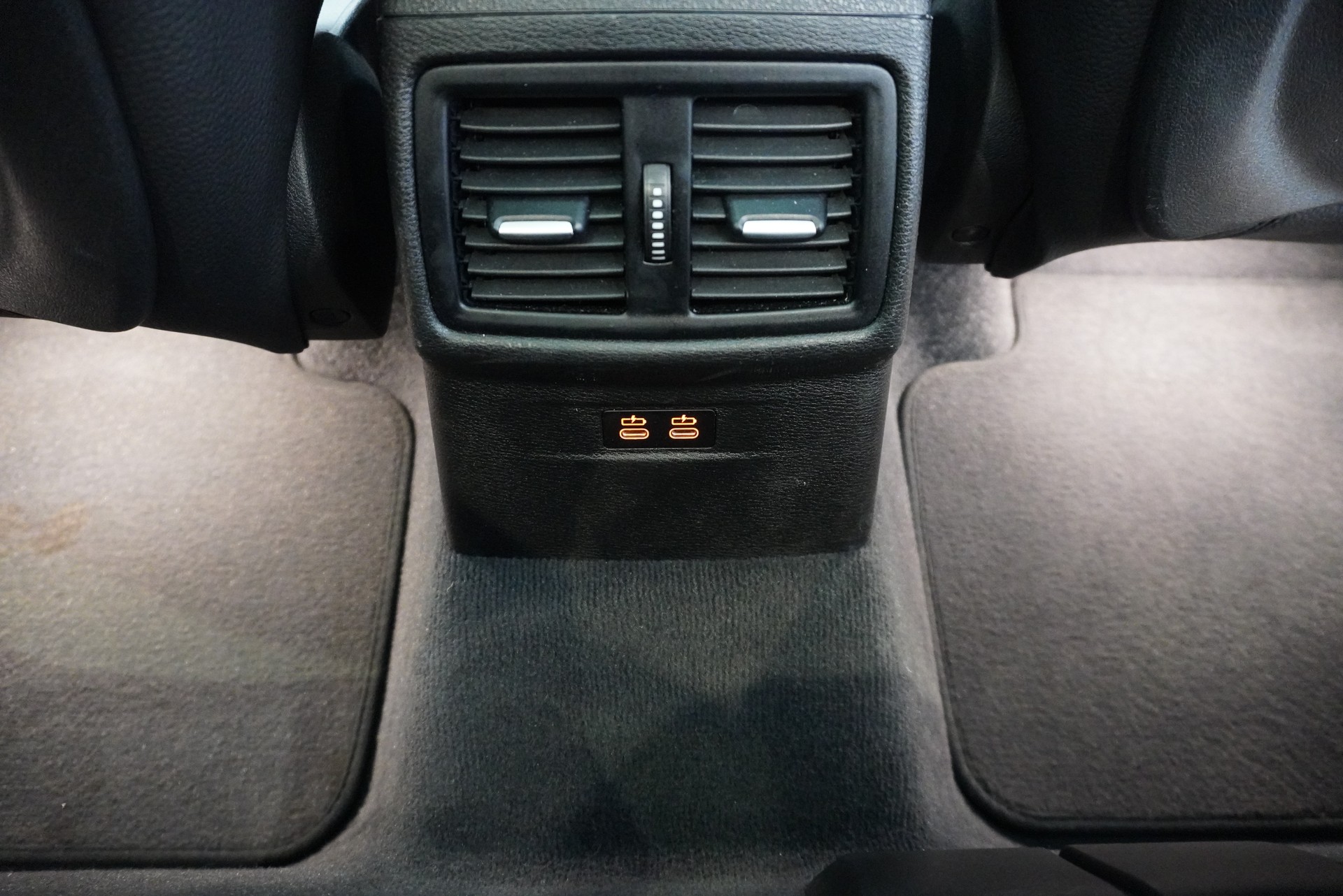BMW X1 xDrive 20d M Sport Steptronic-image-21