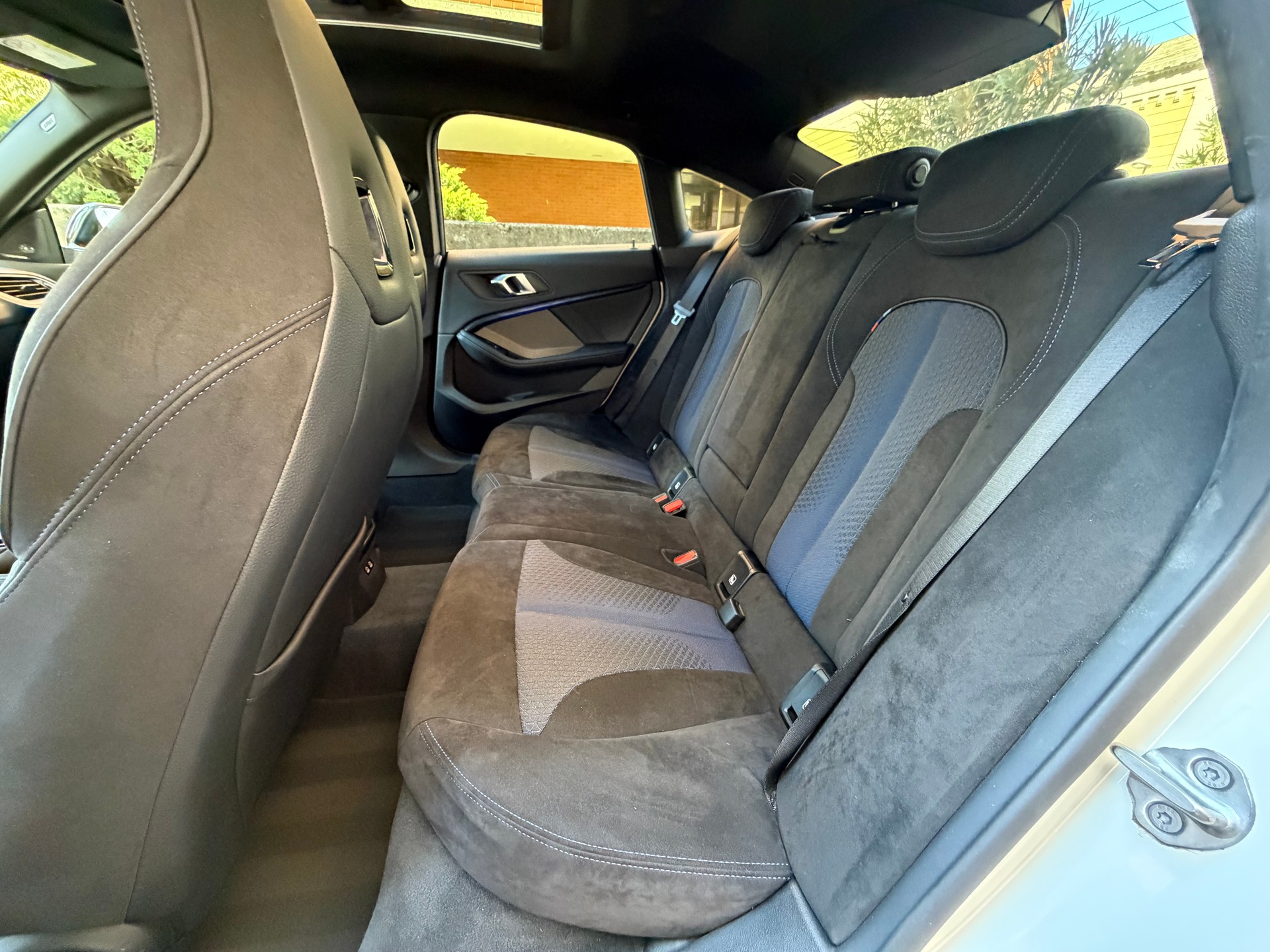 BMW M235i Gran Coupé xDrive Steptronic-image-14