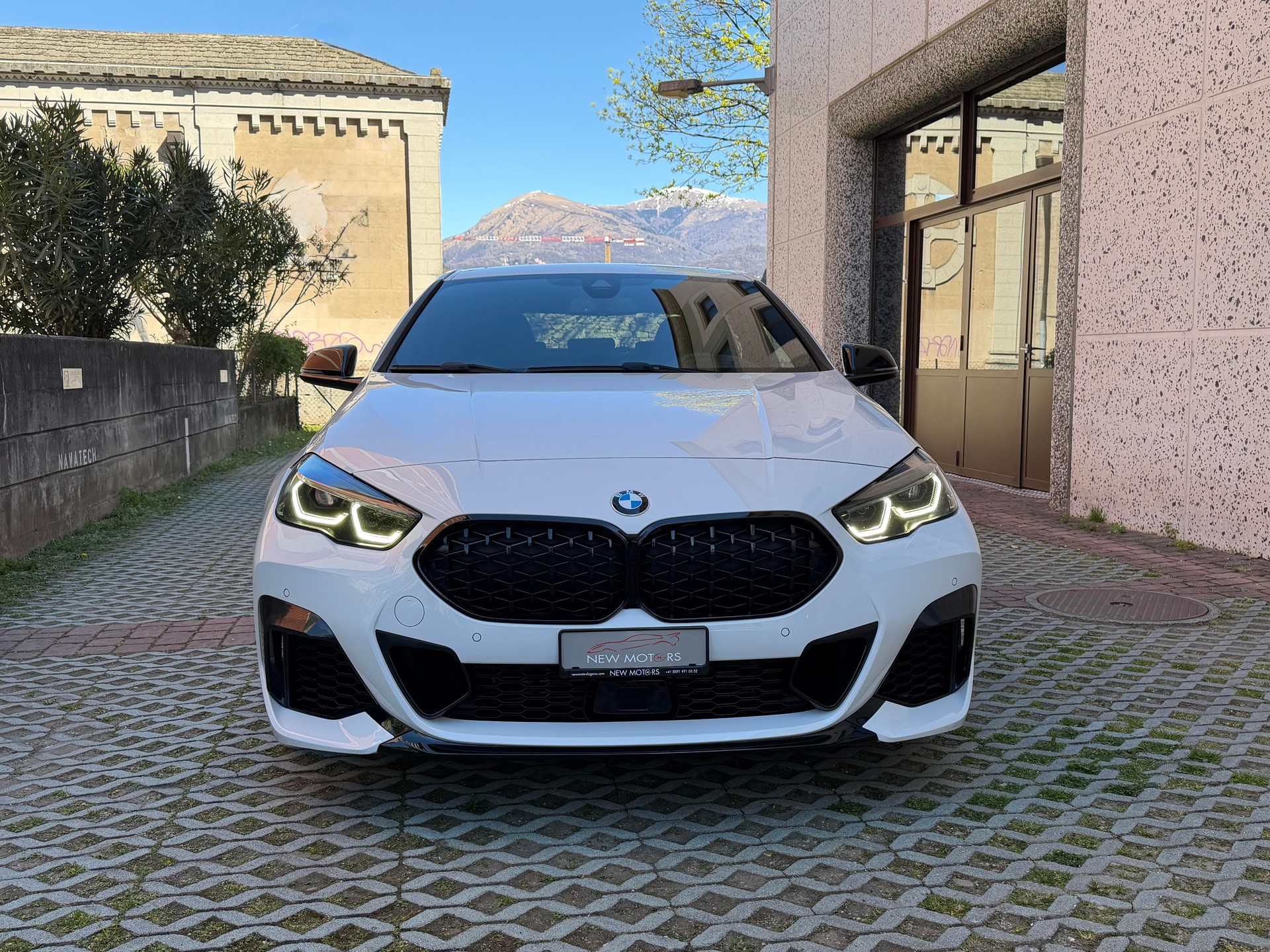 BMW M235i Gran Coupé xDrive Steptronic-image-1