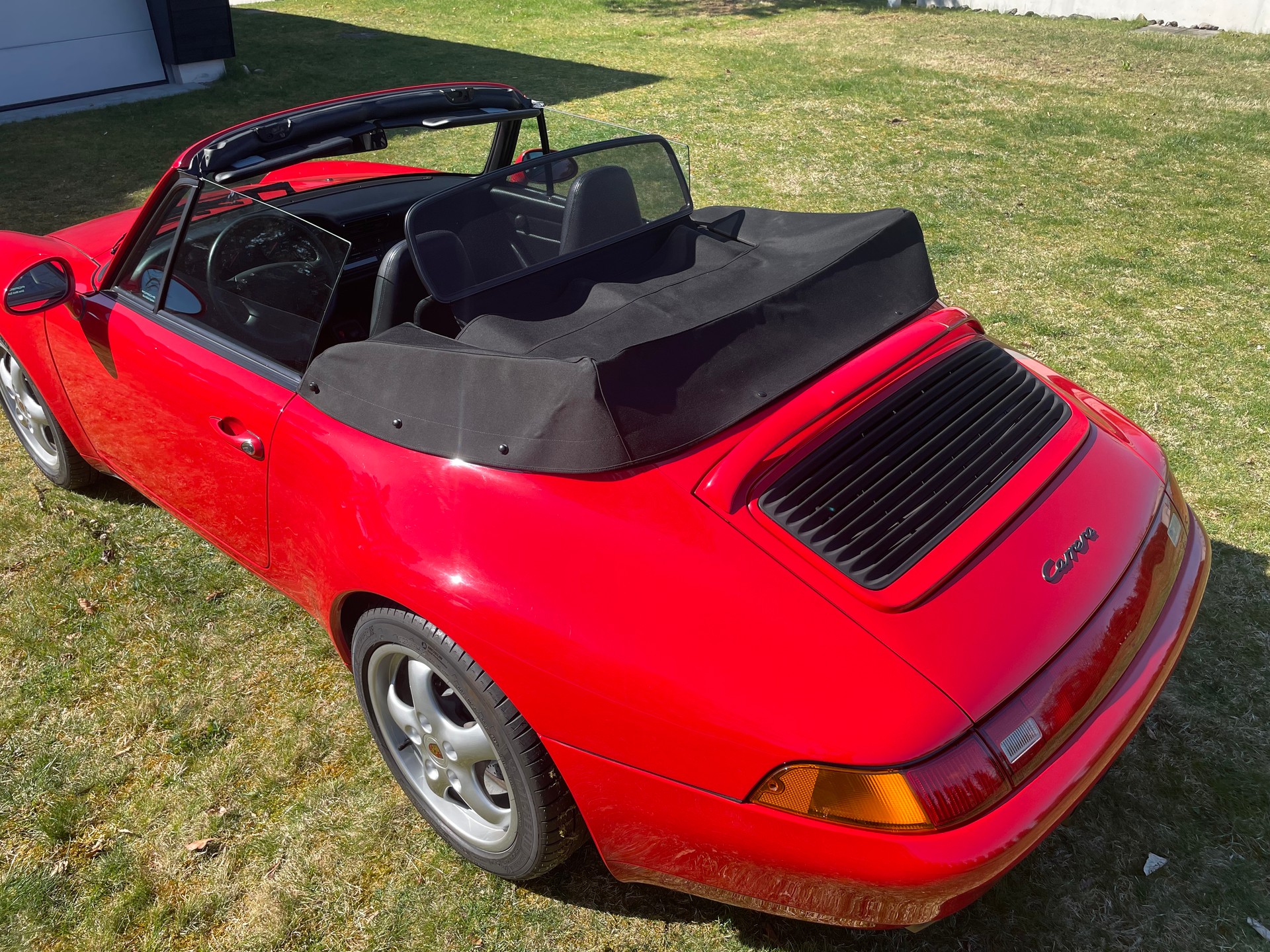 PORSCHE 993 Carrera-image-4
