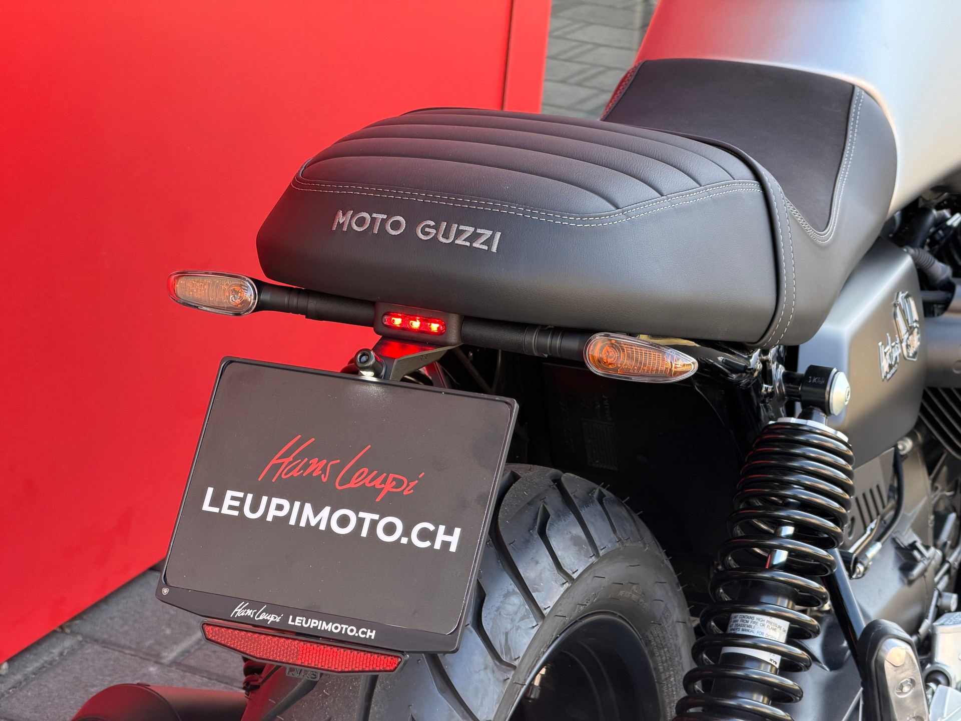 MOTO GUZZI V7 IV 850 Stone '' Edizione MISTRAL ''-image-5