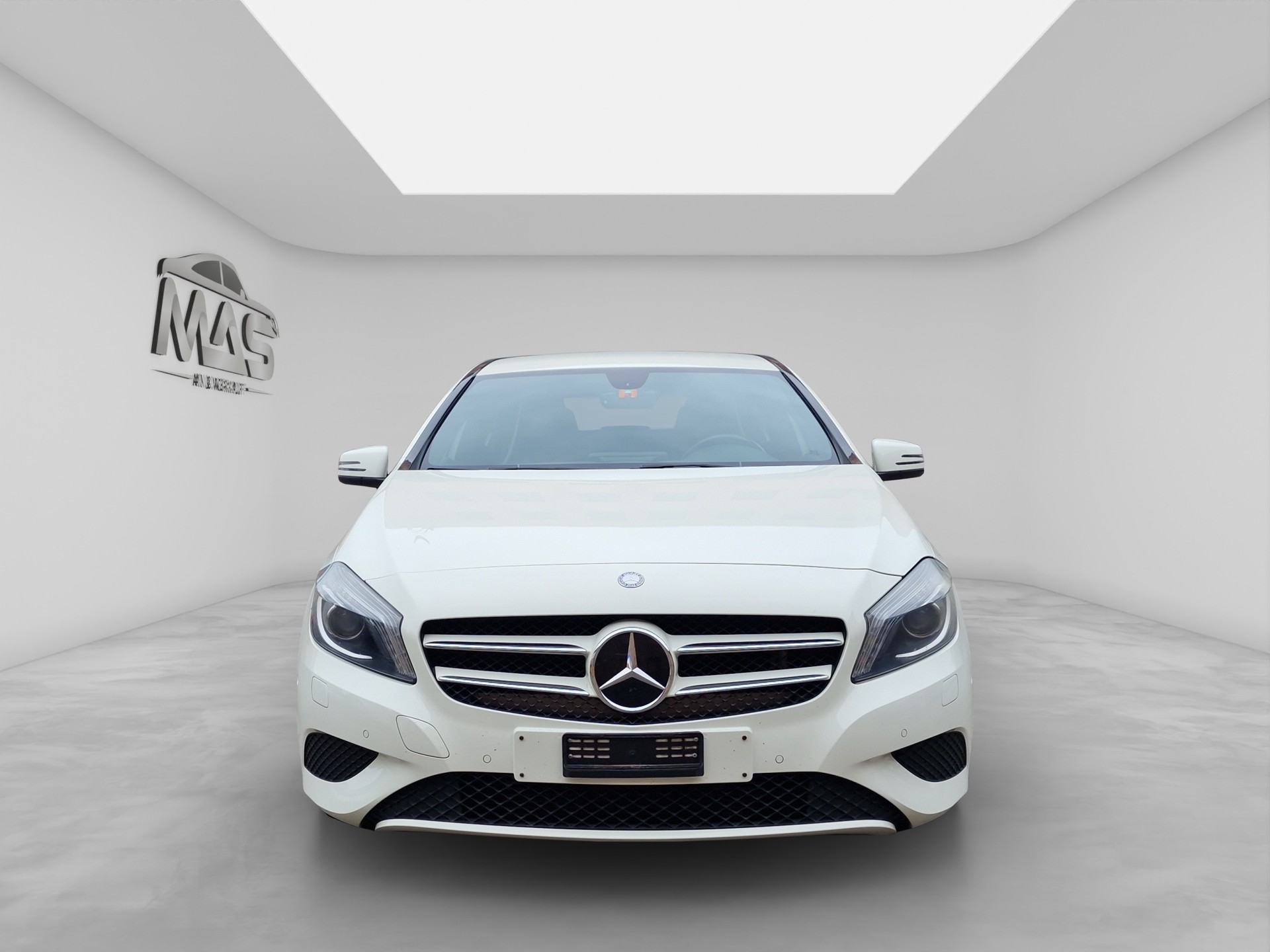 MERCEDES-BENZ A 180 (170) BlueEfficiency Classic-showroom-element-1