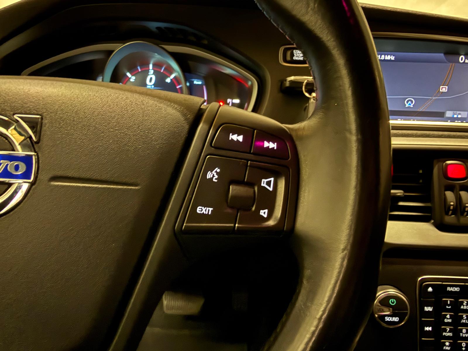 VOLVO V40 D2 Powershift-image-20