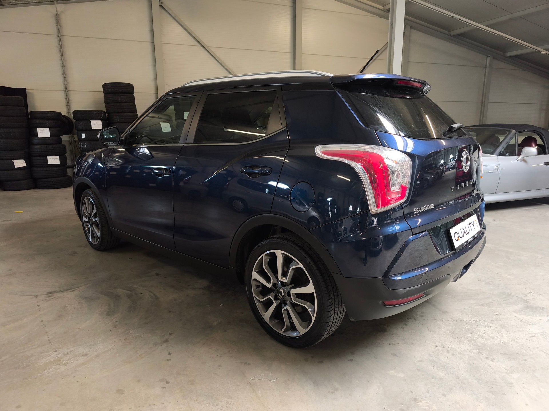 KGM-SsangYong Tivoli 1.6 e-XGi Quartz 2WD-image-4