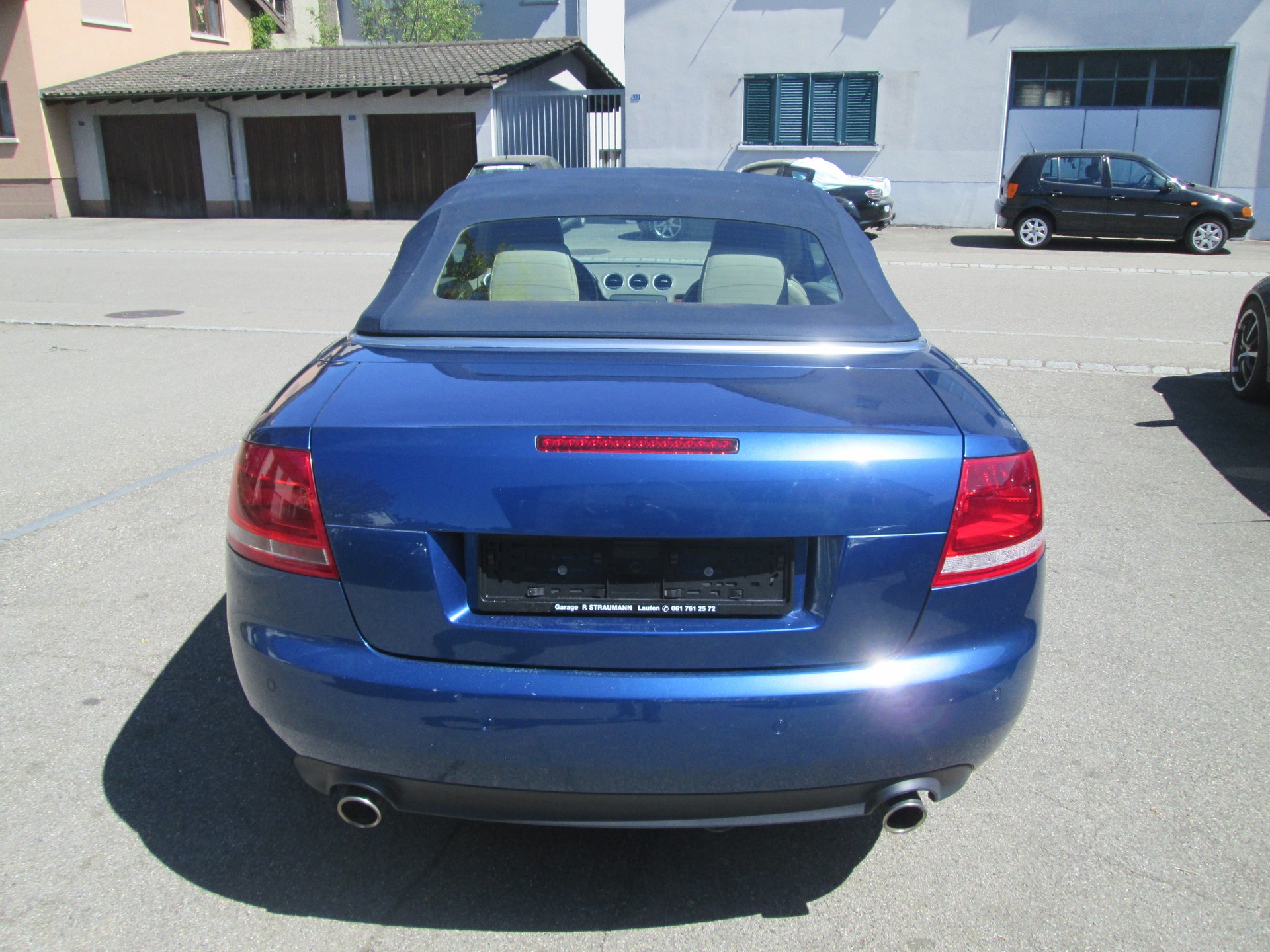 AUDI A4 Cabriolet 1.8 Turbo-image-3