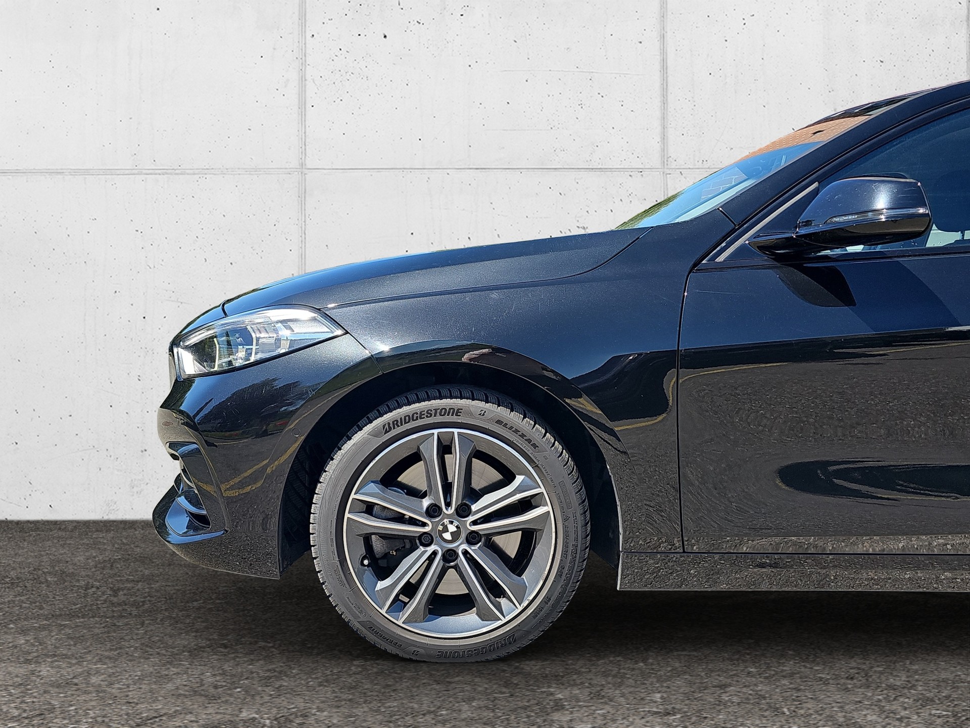 BMW 120i Sport Line Steptronic-image-4