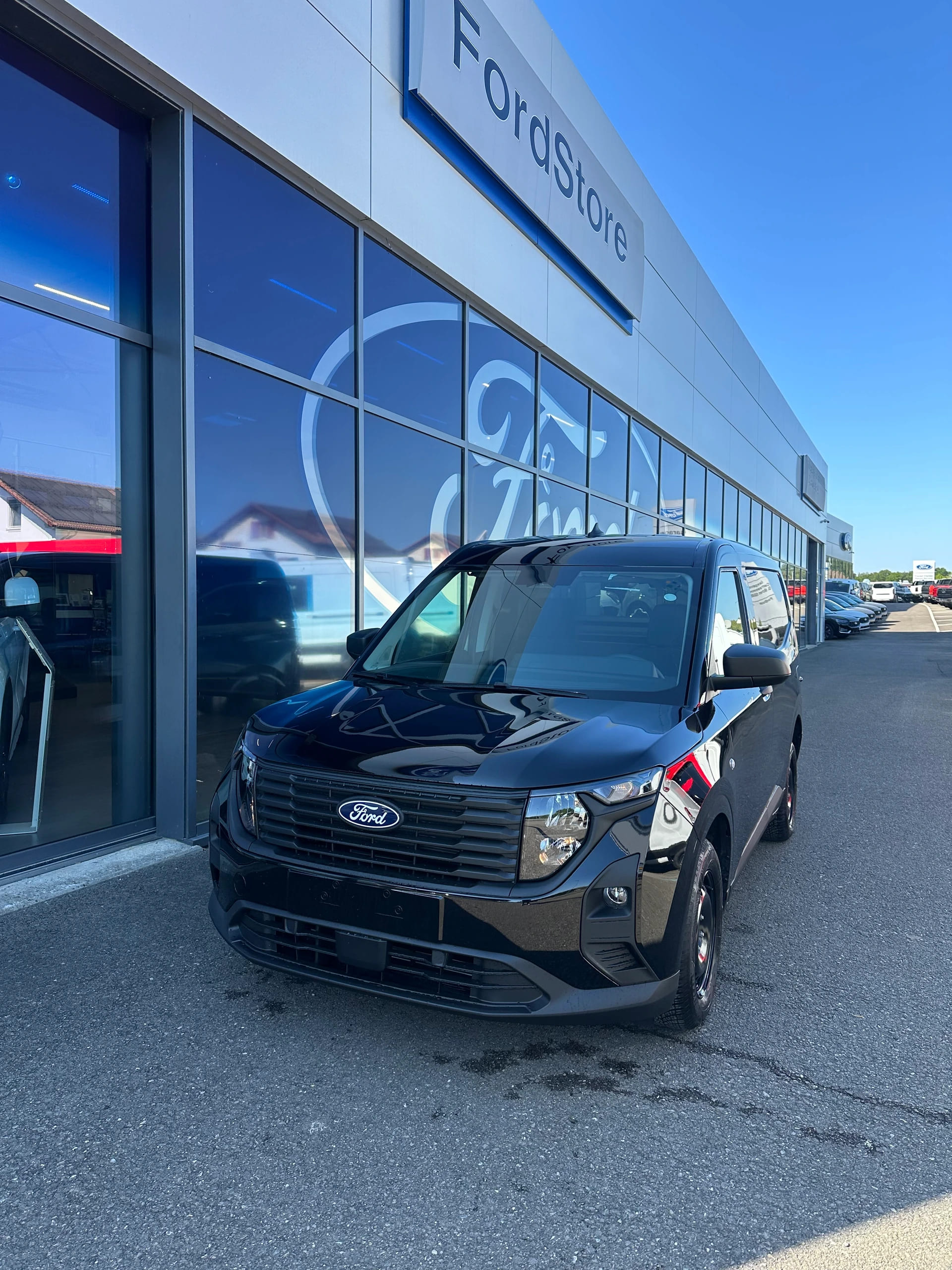 FORD Transit Courier van 1.0 EcoBoo Trend/100CV/Man.-image-0