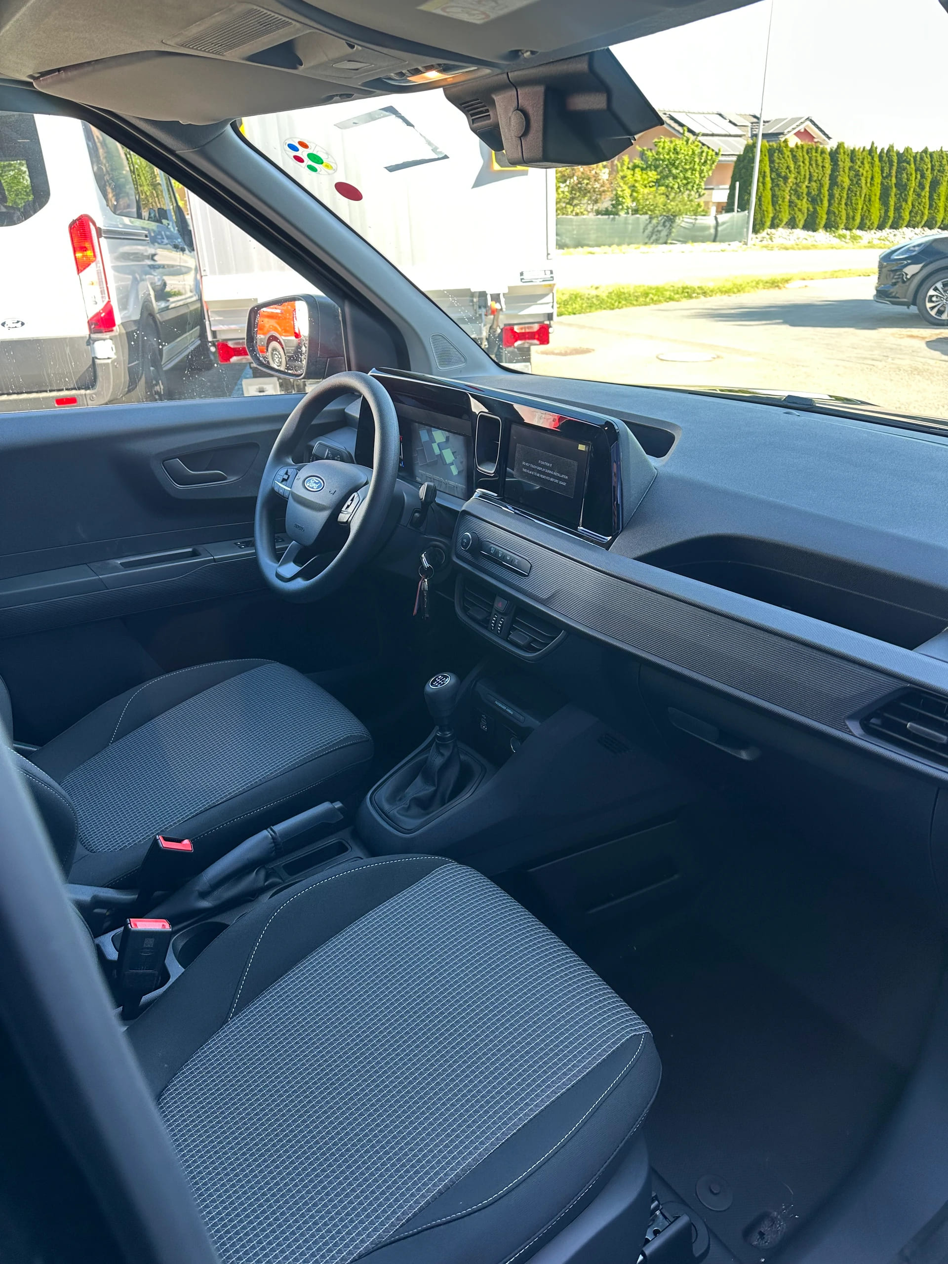 FORD Transit Courier van 1.0 EcoBoo Trend/100CV/Man.-image-11