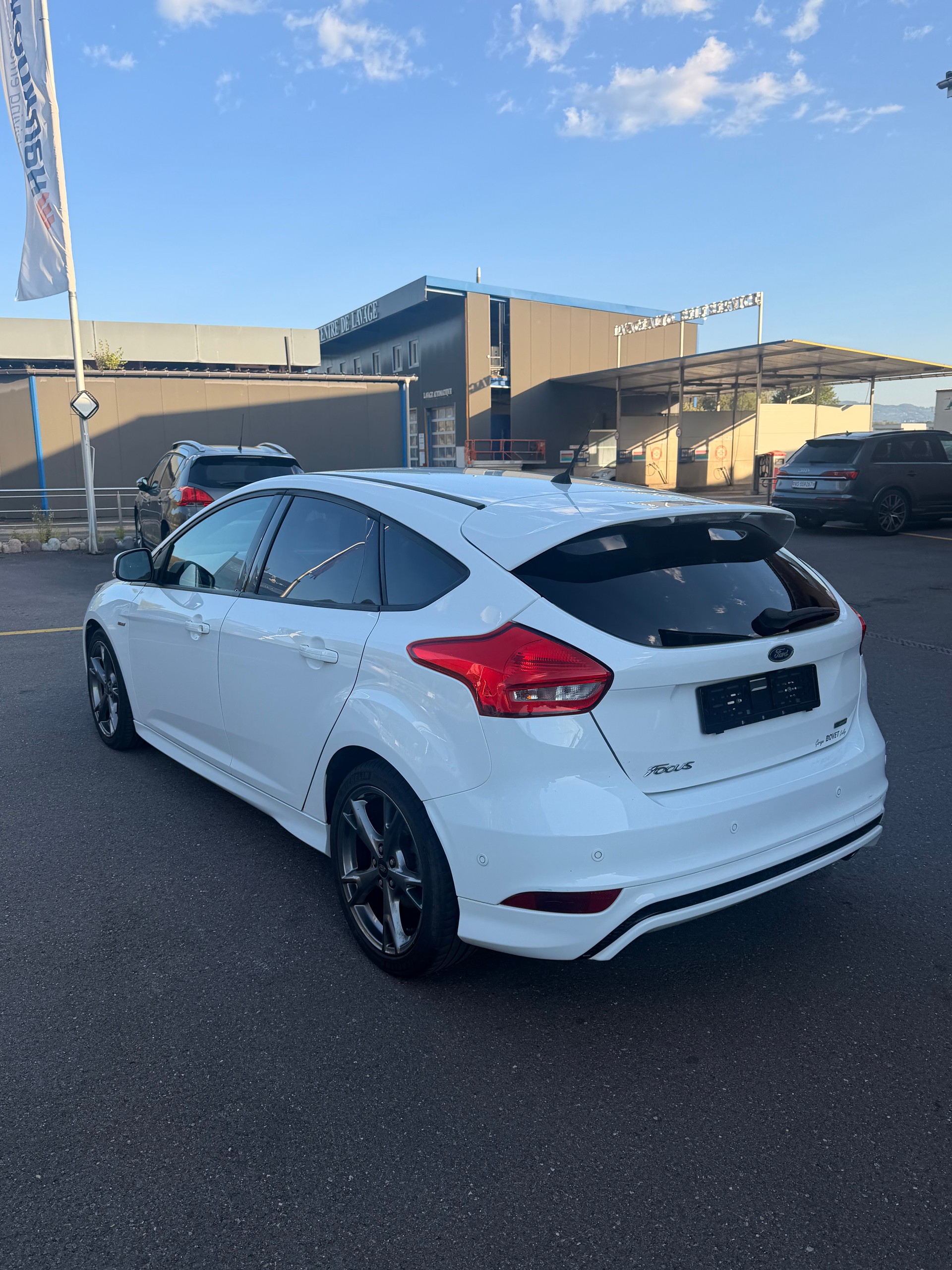 FORD Focus 1.5 SCTi ST Line-image-3