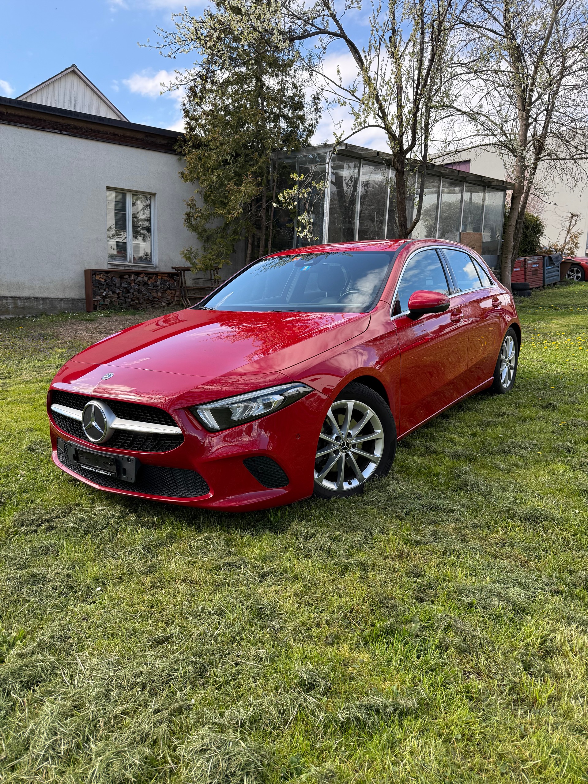 MERCEDES-BENZ A 200 Progressive-image-1