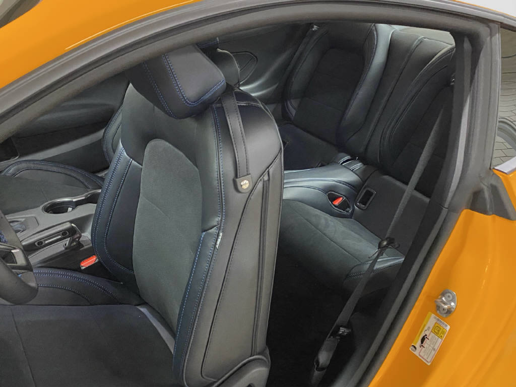 FORD Mustang Coupé 5.0 V8 Dark Horse-image-12