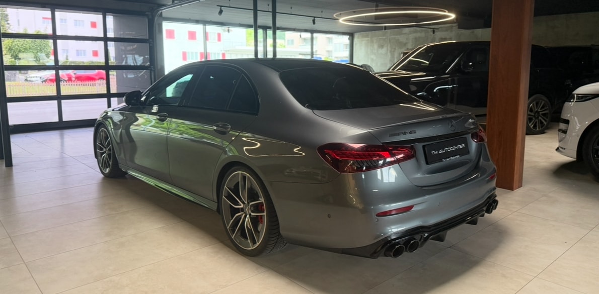 MERCEDES-BENZ AMG E 53 4Matic+ Speedshift 9G-TCT-image-2