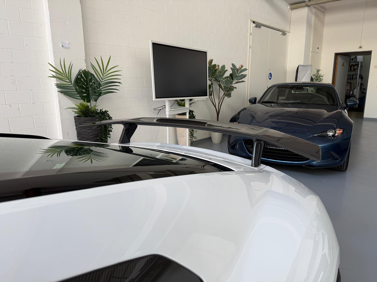AUDI R8 Coupé 5.2 RWS S-Tronic-image-8