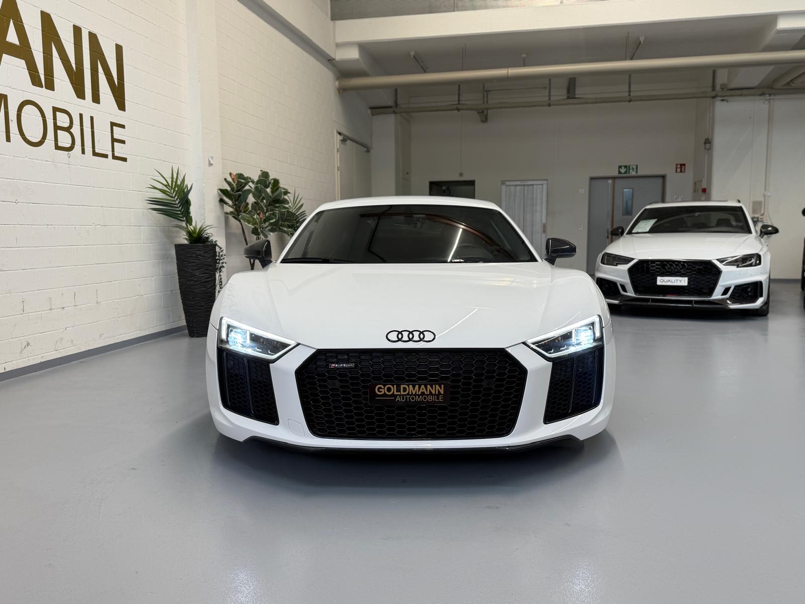 AUDI R8 Coupé 5.2 RWS S-Tronic-image-7