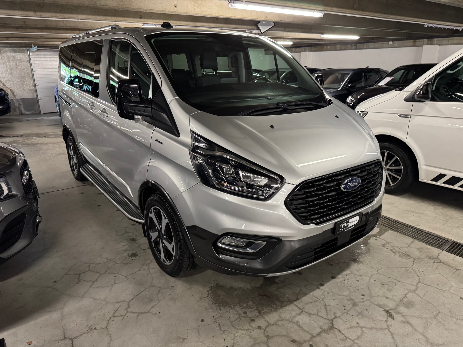 FORD Tourneo Custom 320 L1H1 Active
