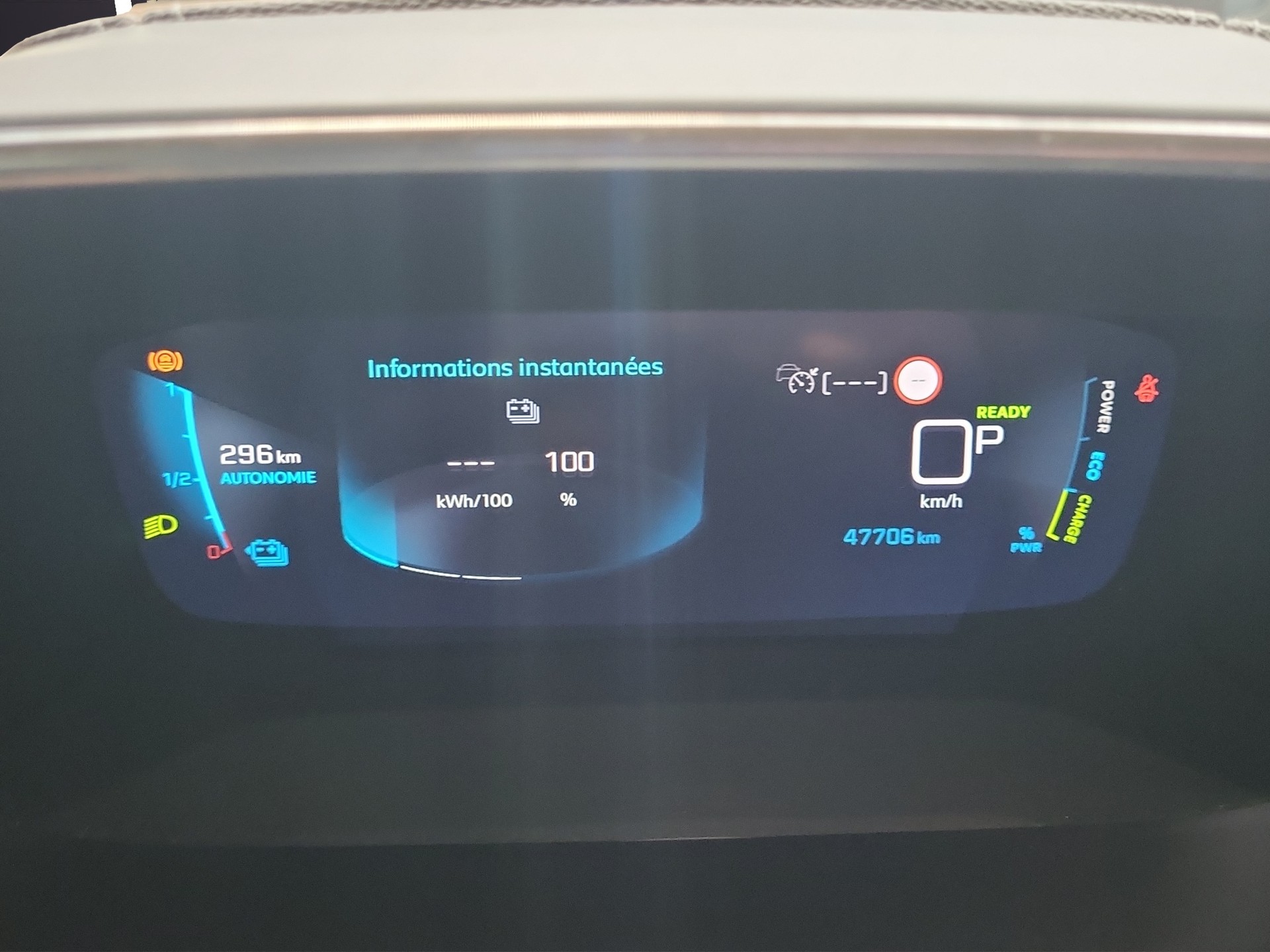 PEUGEOT 208-image-7