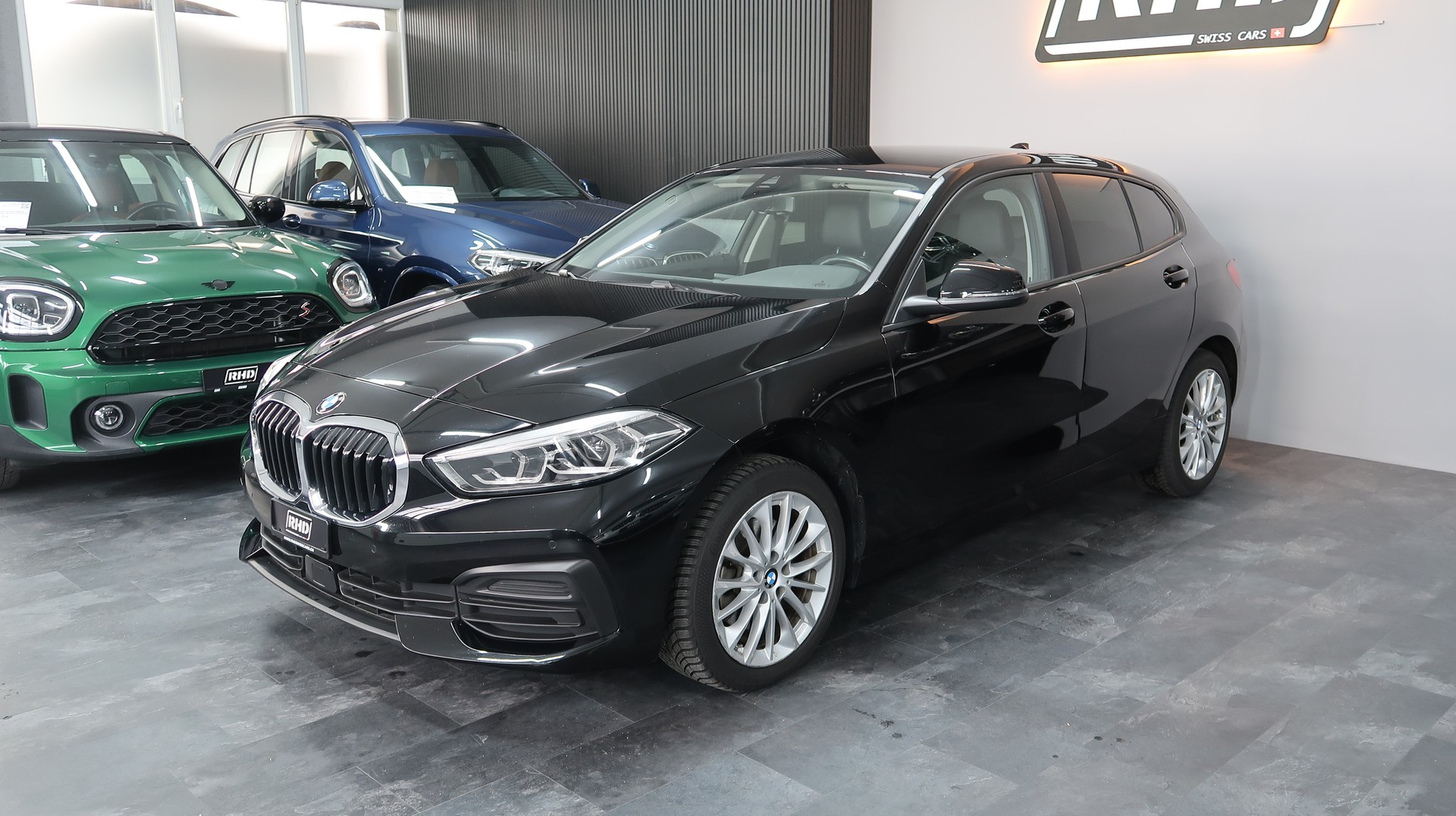 BMW 118i Steptronic / BMW GARANTIE-image-1