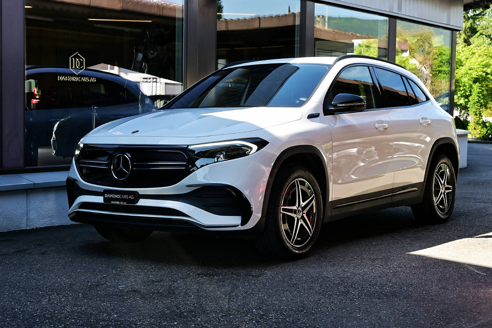 MERCEDES-BENZ EQA 250 AMG Line