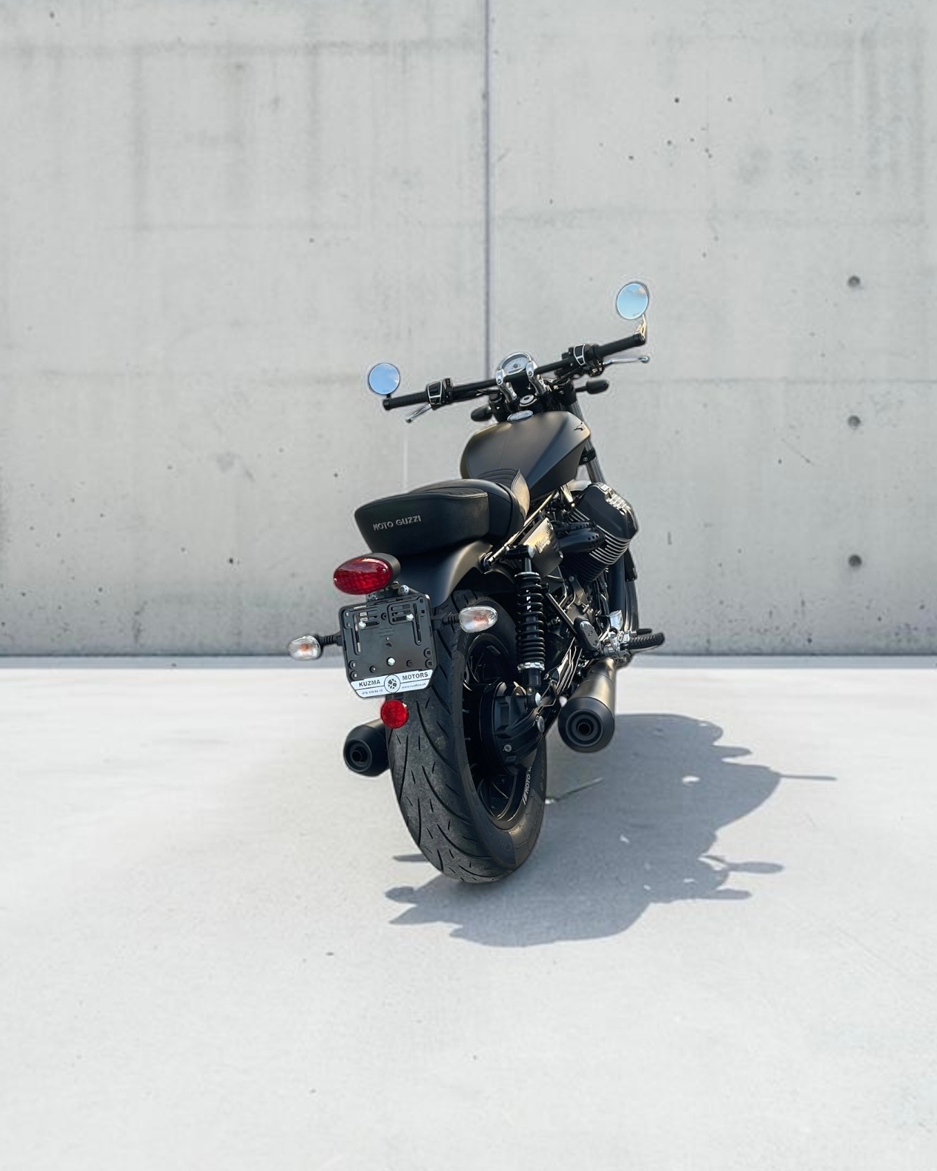 MOTO GUZZI V9 Bobber 850 ABS-image-9