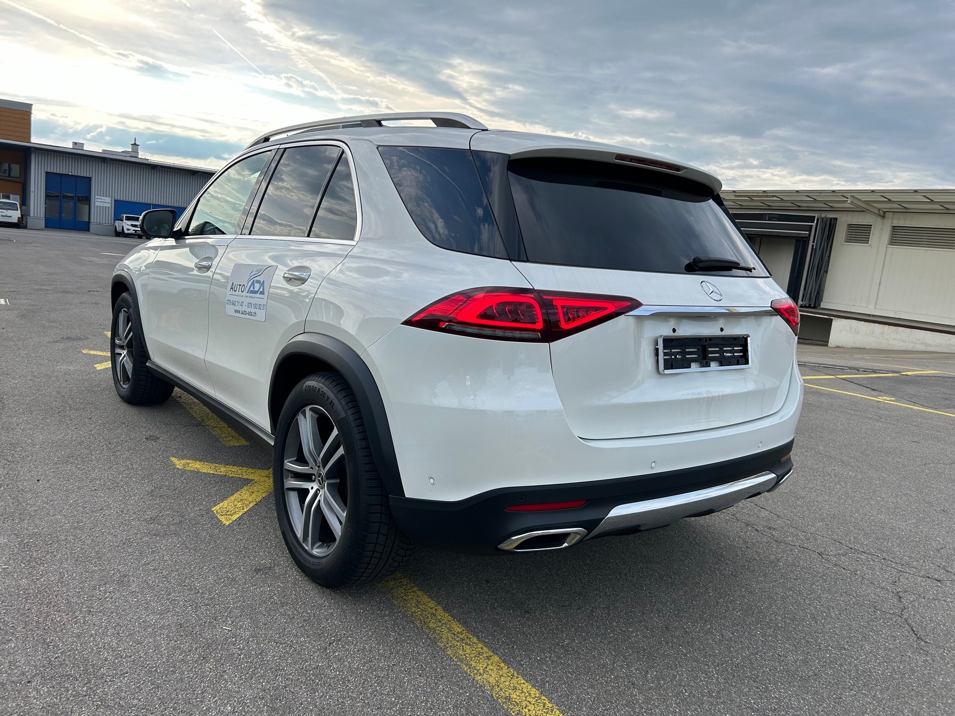 MERCEDES-BENZ GLE 350 d 4Matic 9G-Tronic-image-5