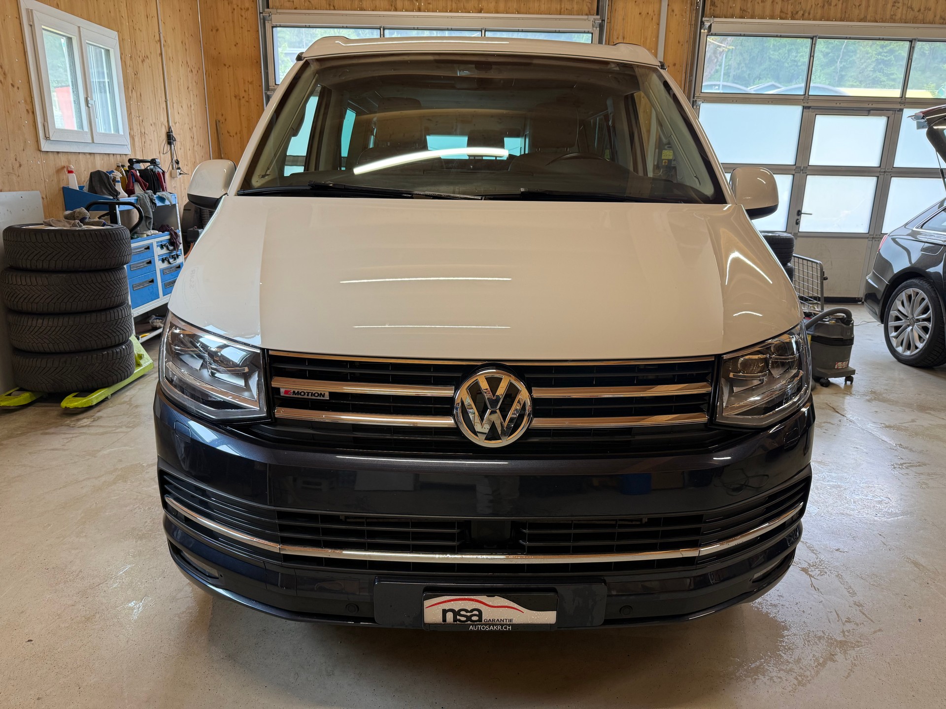 VW T6 California 2.0 Bi-TDI Ocean BLUE 4Motion DSG-showroom-element-2