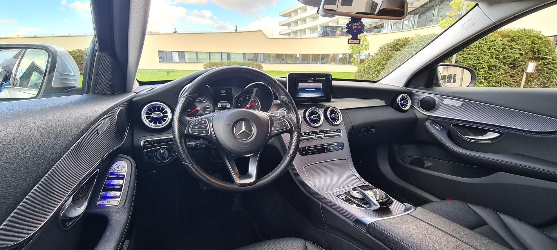 MERCEDES-BENZ C 220 BlueTEC Exclusive 7G-Tronic-image-6