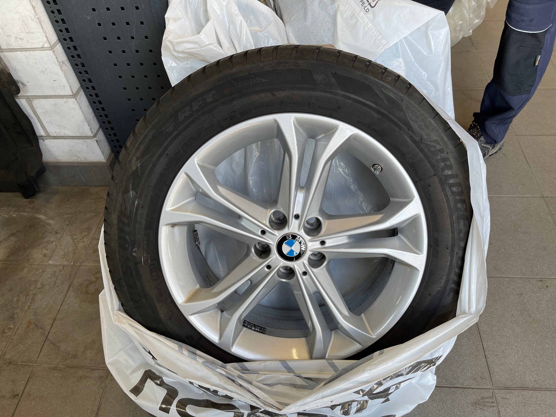 BMW X4 xDrive 30d M Sport X Steptronic-image-15