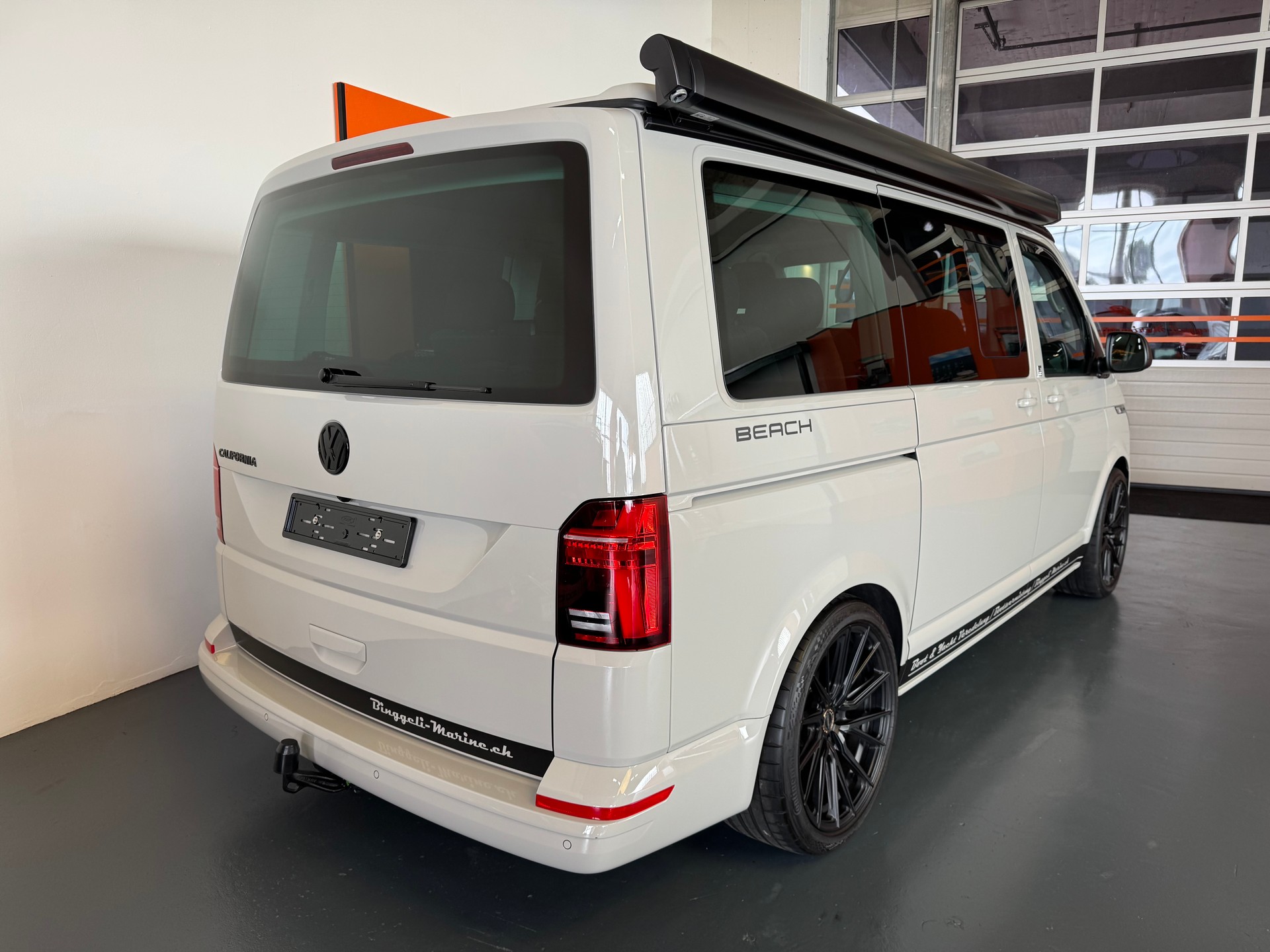 VW Volkswagen T6.1 California Beach / 20“ Vossen / Fahrwerk - Top Zustand!-image-2