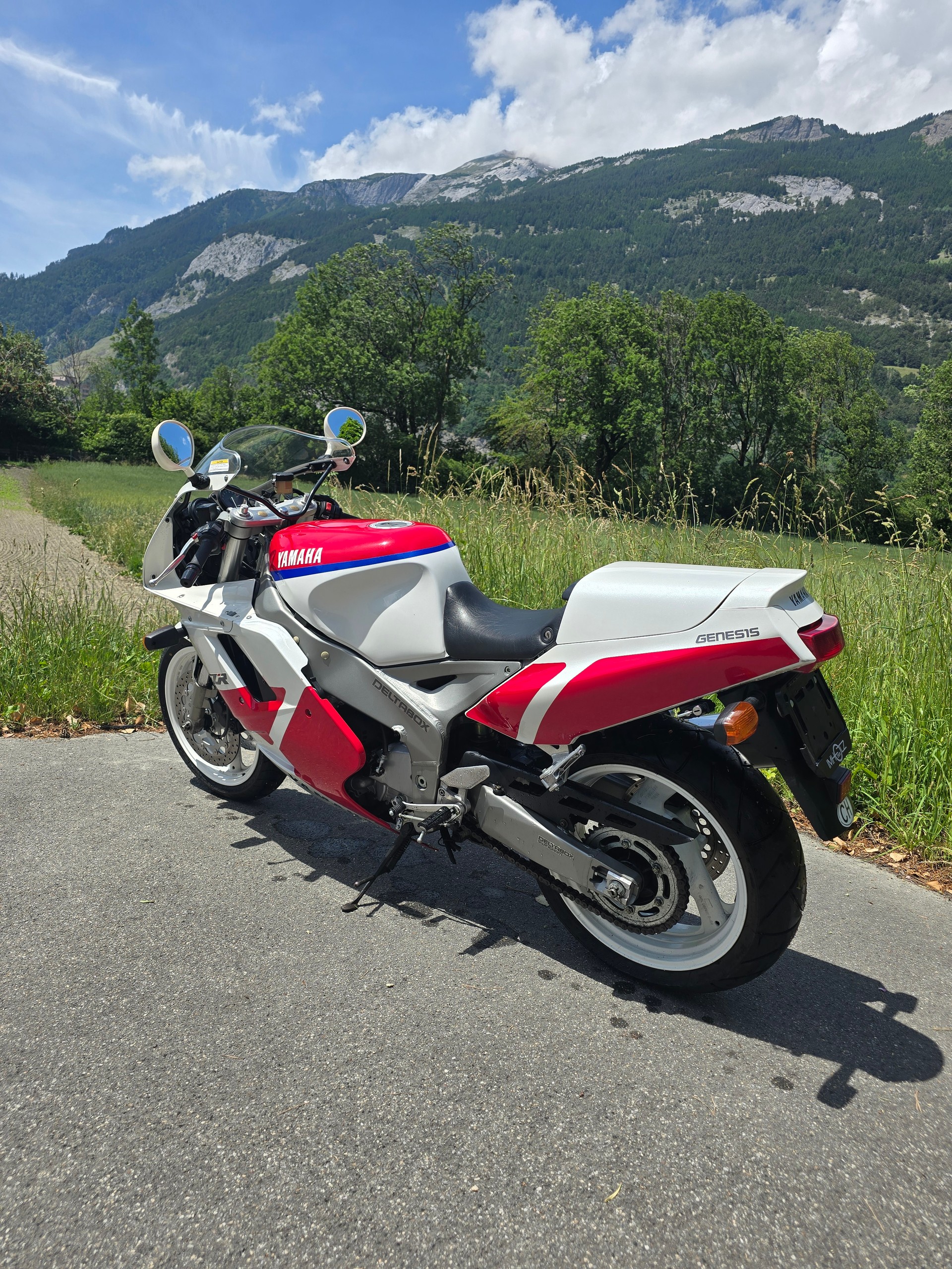 YAMAHA FZR 1000 Ex up-image-2