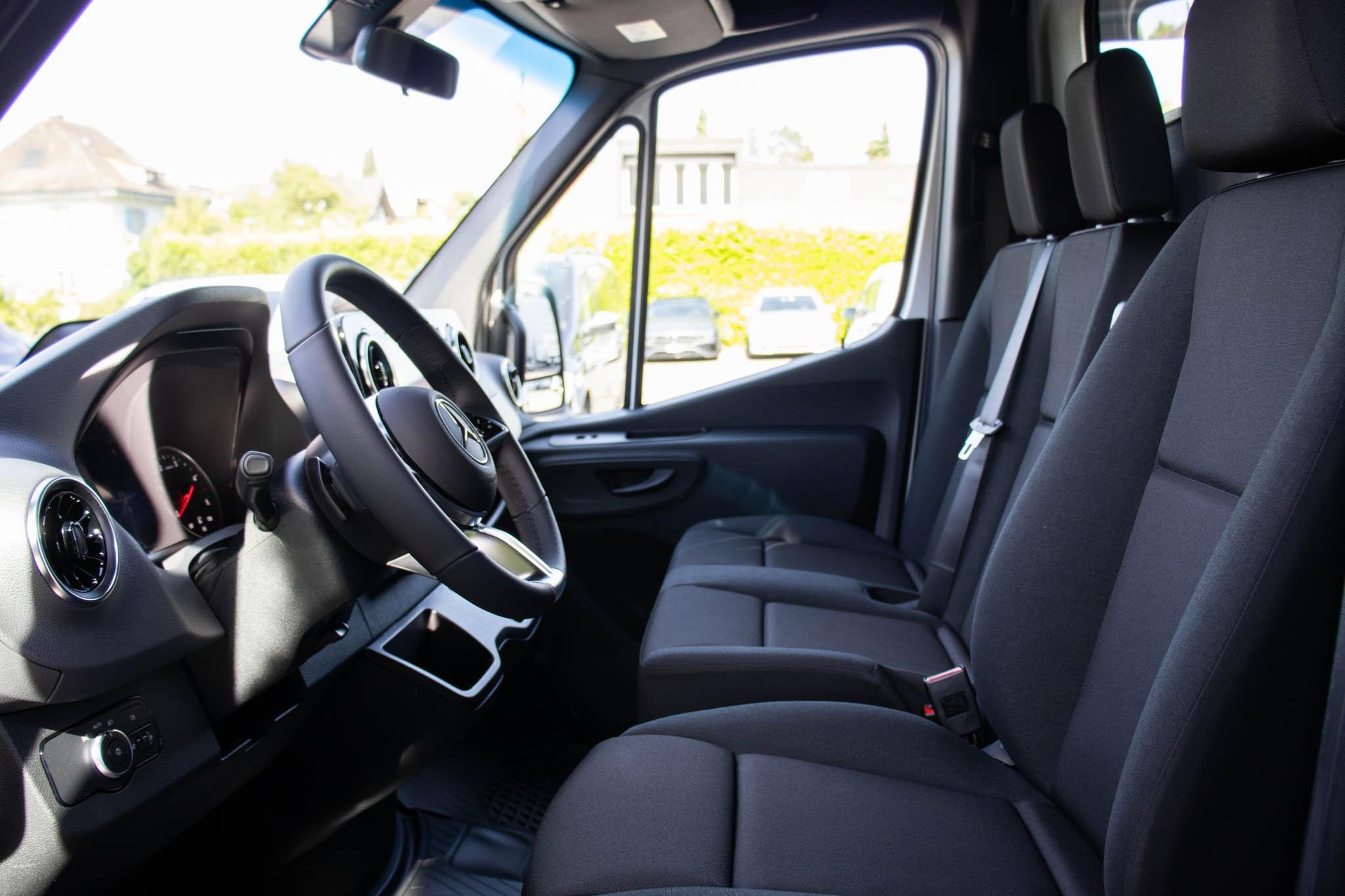 MERCEDES-BENZ Sprinter 317 CDI Kasten PRO Hochdach Standard-image-6