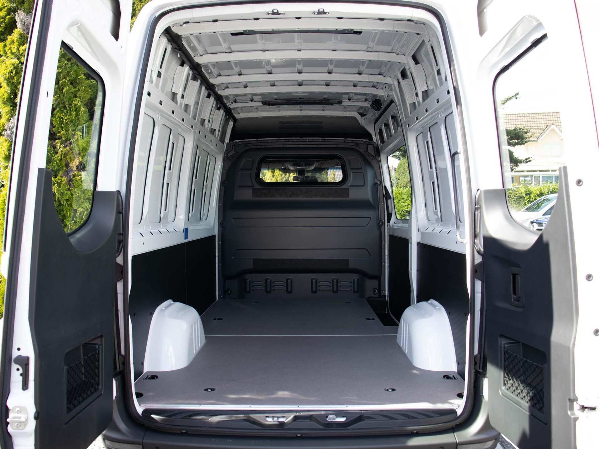 MERCEDES-BENZ Sprinter 317 CDI Kasten PRO Hochdach Standard-image-11