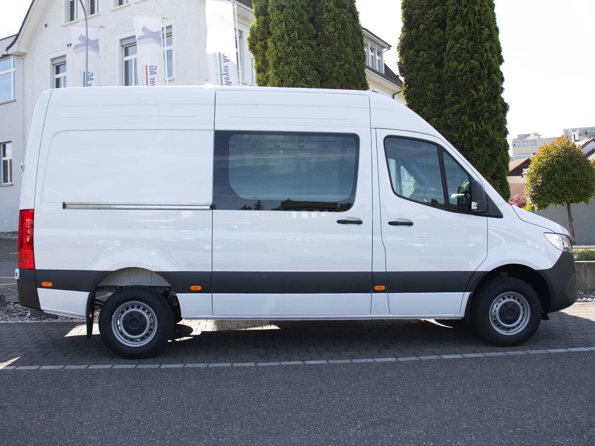 MERCEDES-BENZ Sprinter 317 CDI Kasten PRO Hochdach Standard-image-3